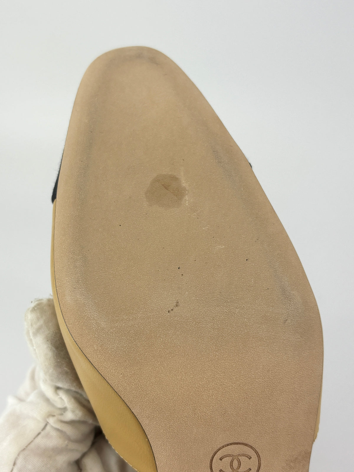 Goatskin Grosgrain Cap Toe CC Slingback Pumps Beige Black Size 37.5