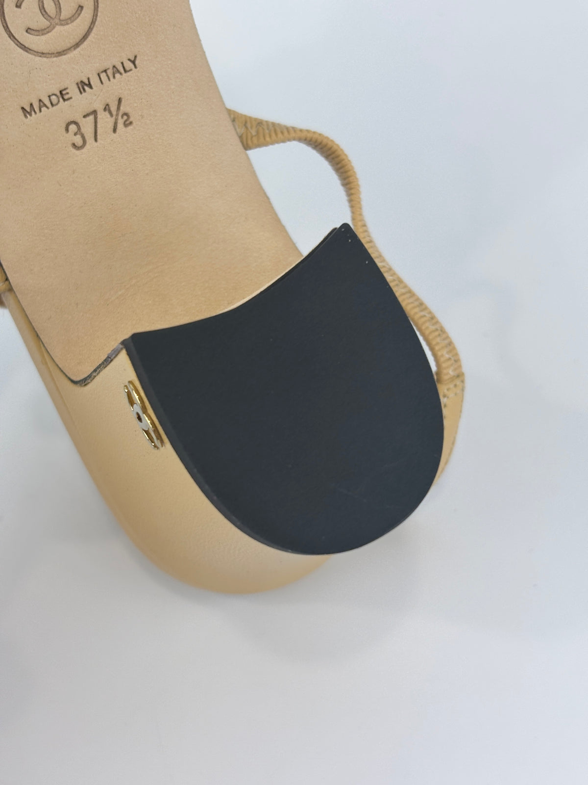 Goatskin Grosgrain Cap Toe CC Slingback Pumps Beige Black Size 37.5