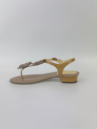Beige Patent Leather Camellia Flower T-Strap Thong Sandals Size 37C