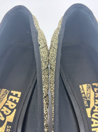 Vara Bow Accent Pumps Gold & Black Metallic Fabric Black Patent Leather Size 6D