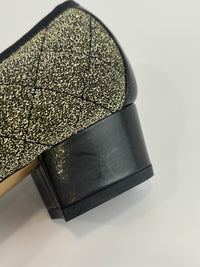 Vara Bow Accent Pumps Gold & Black Metallic Fabric Black Patent Leather Size 6D