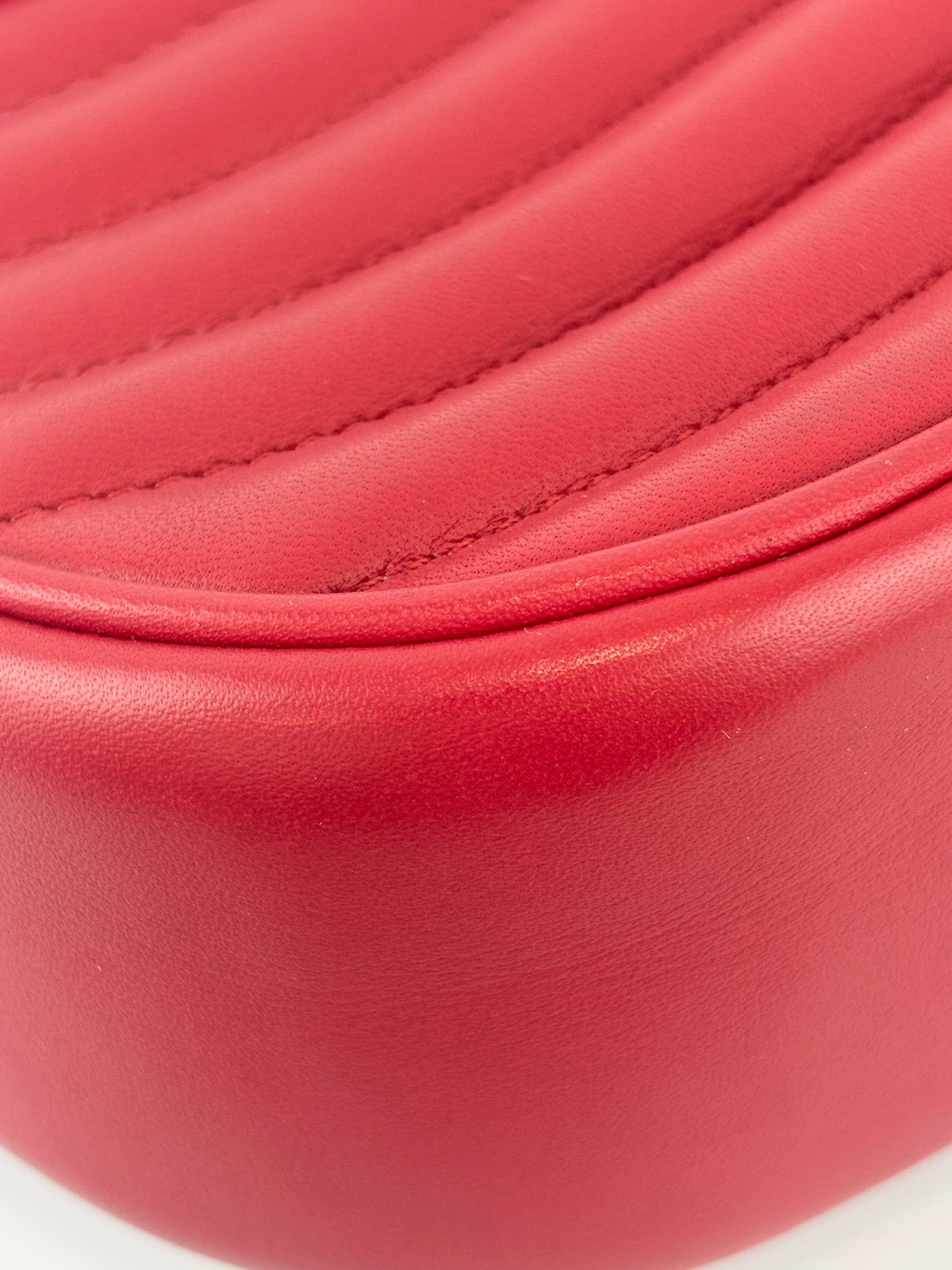 New Wave Chain PM Bag in Red