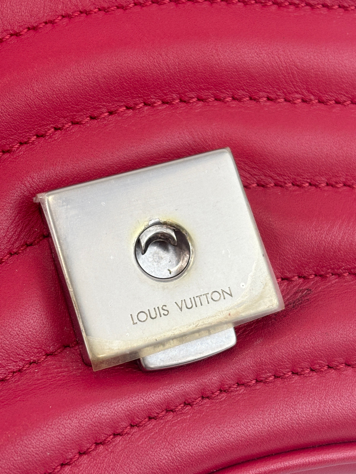 New Wave Chain PM Bag in Red