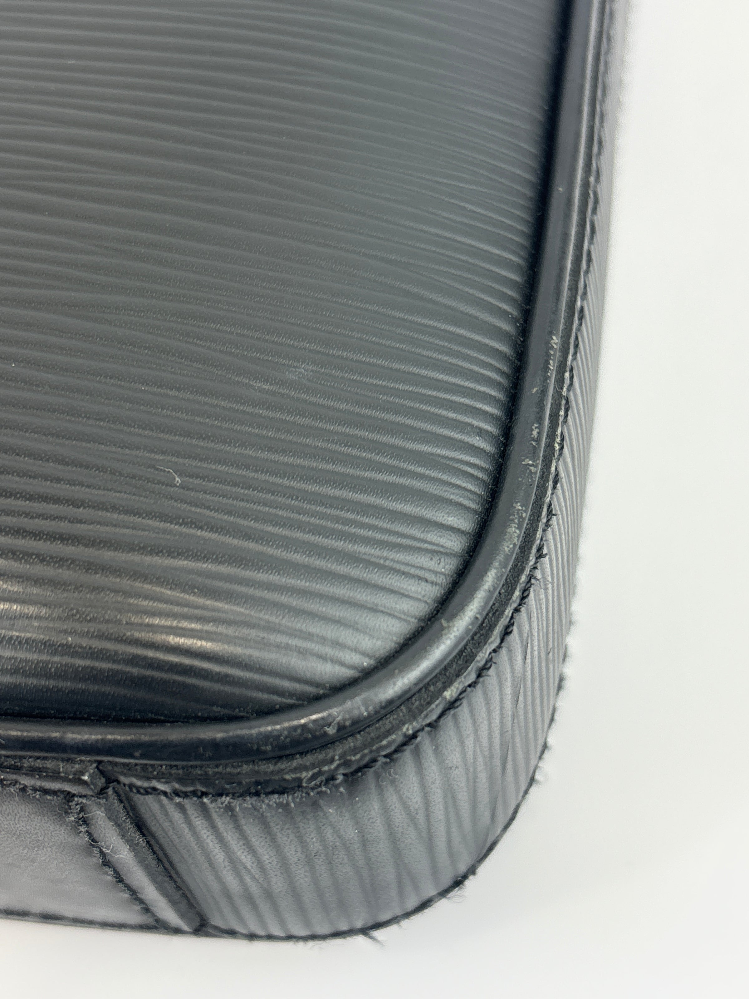 Dandy PM Noir Epi Briefcase