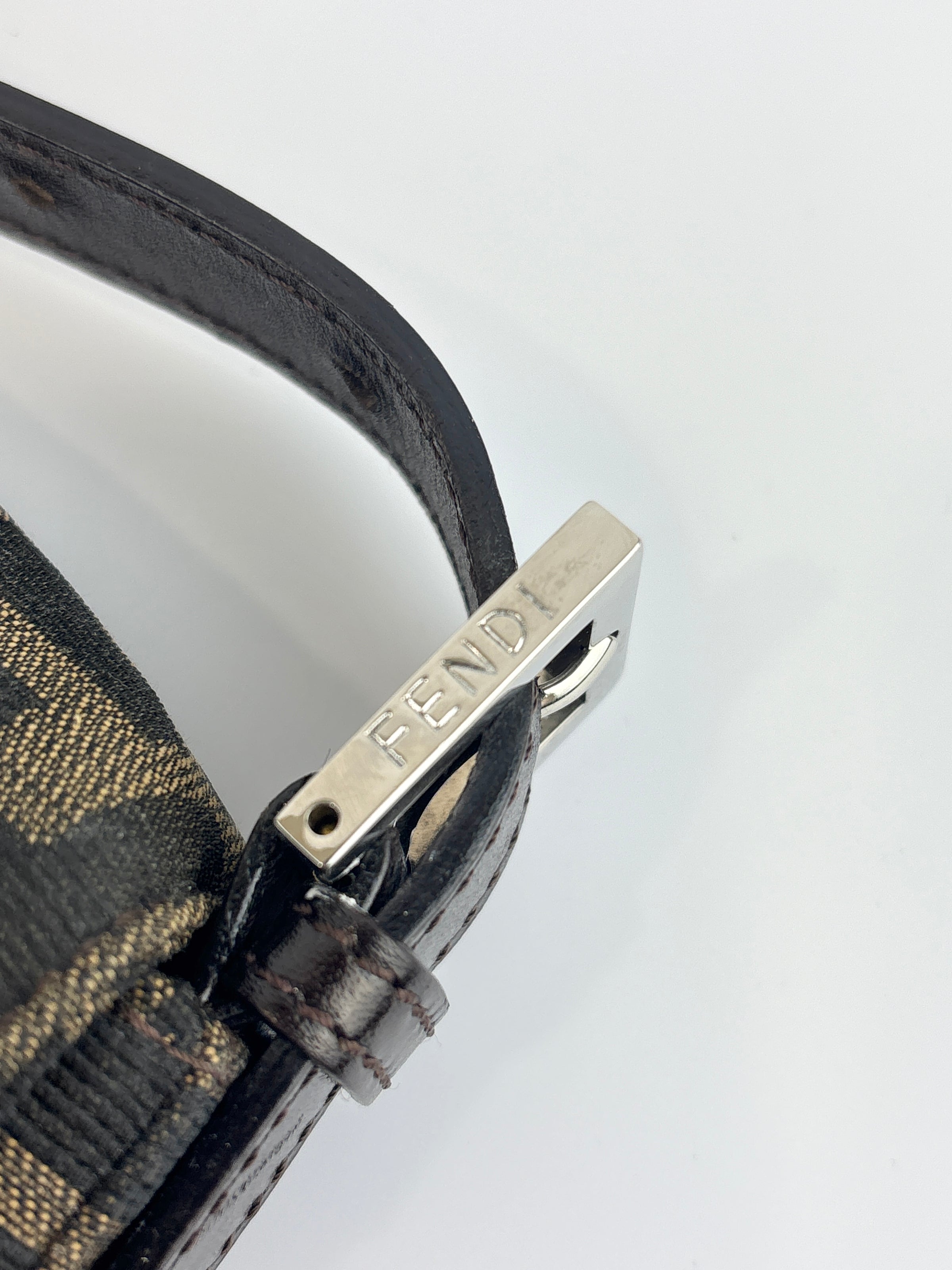 Zucca Tobacco Baguette Shoulder Bag