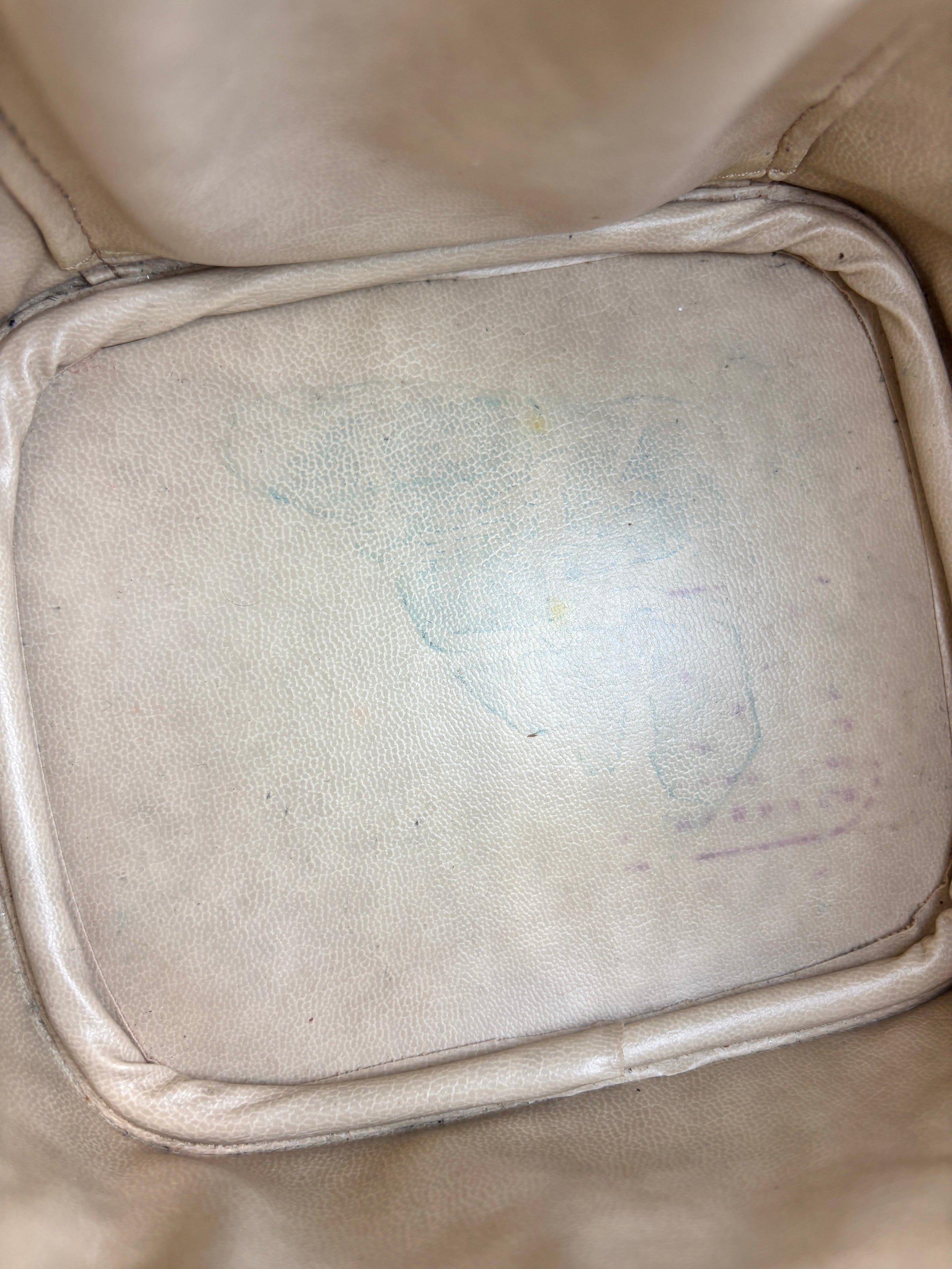 Vintage Vanity Case in Beige GHW - Glampot