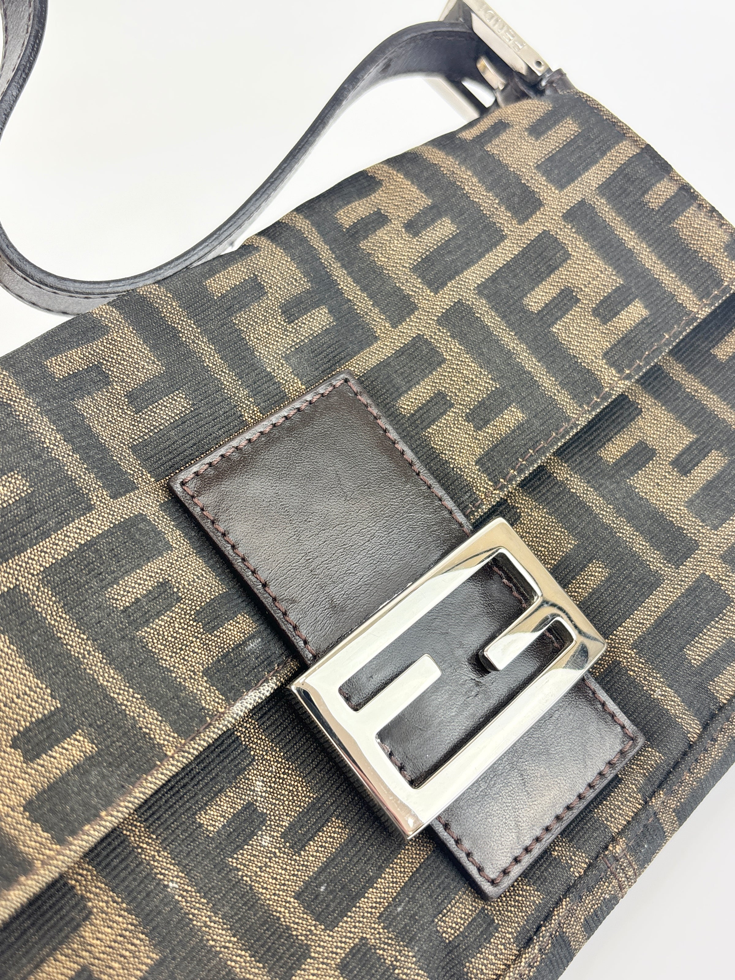 Zucca Tobacco Baguette Shoulder Bag