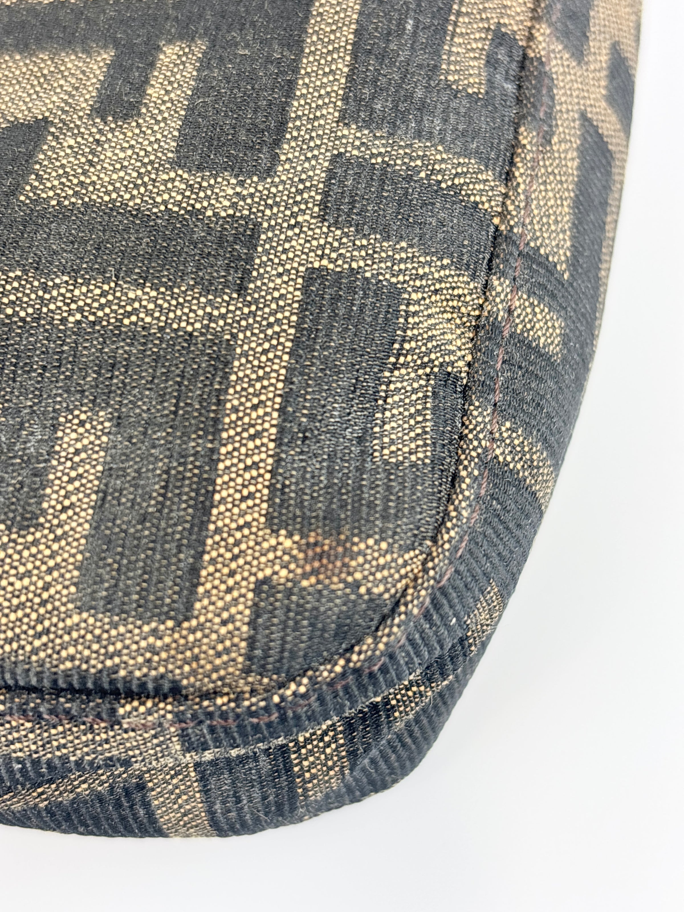 Zucca Tobacco Baguette Shoulder Bag