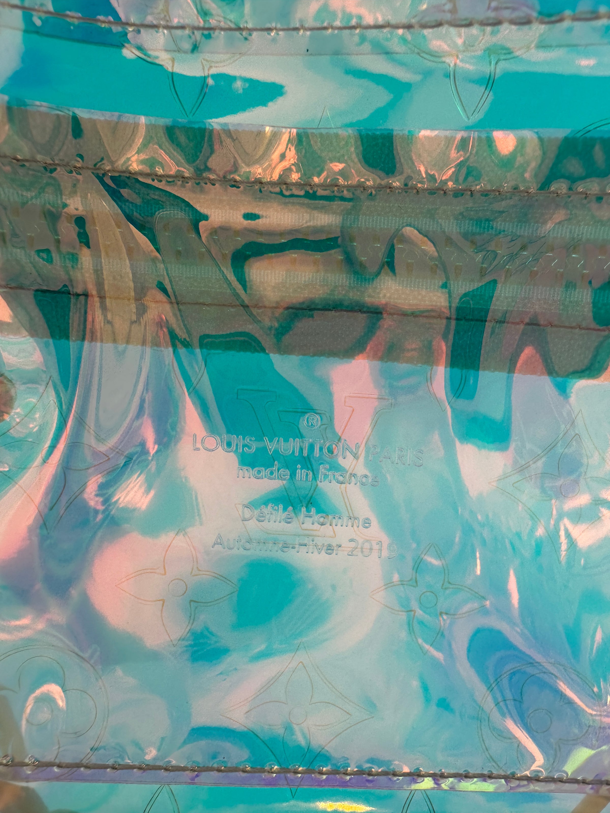 Pochette Volga Monogram Prism