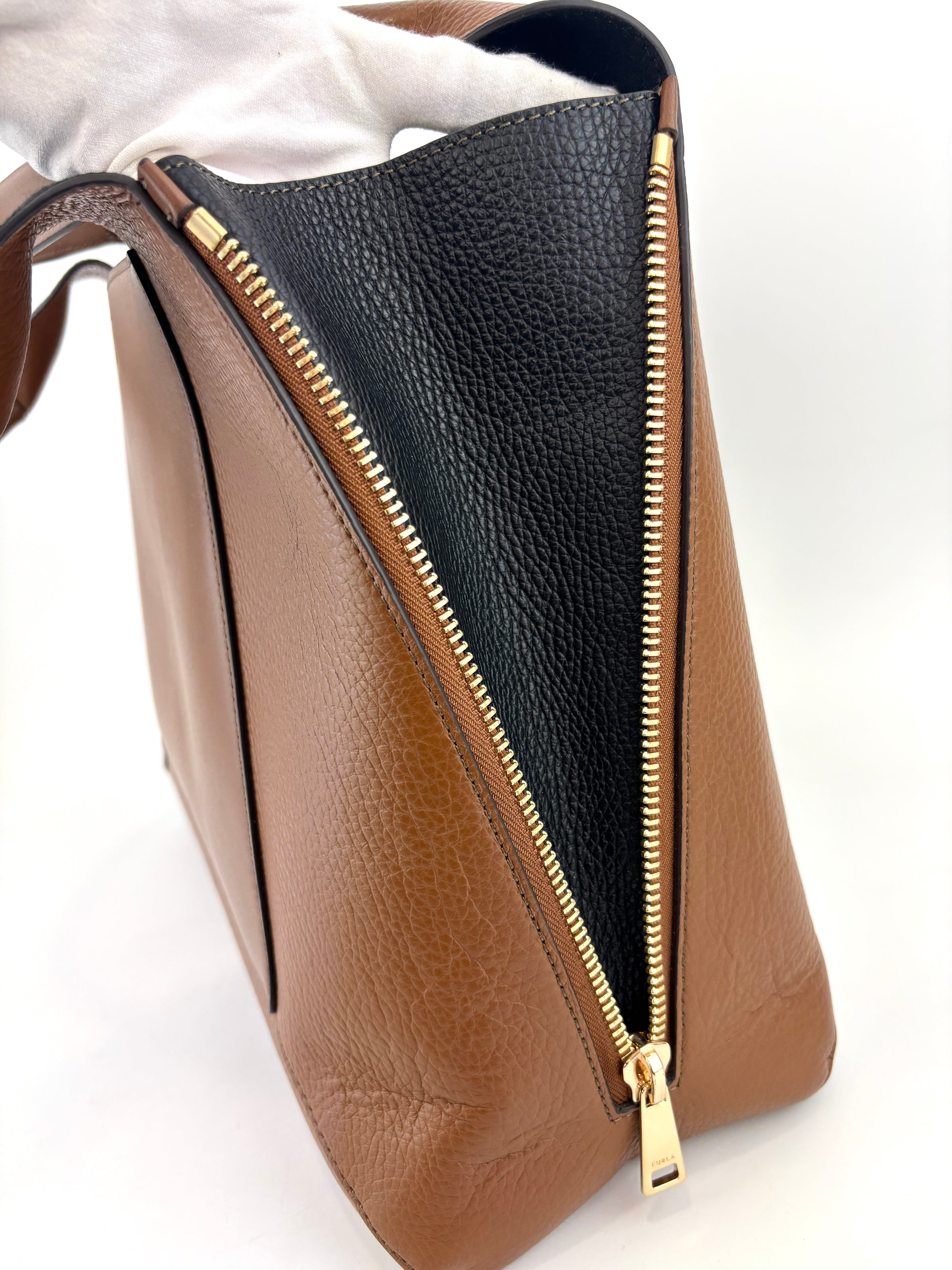 Gilda Tote L in Brown