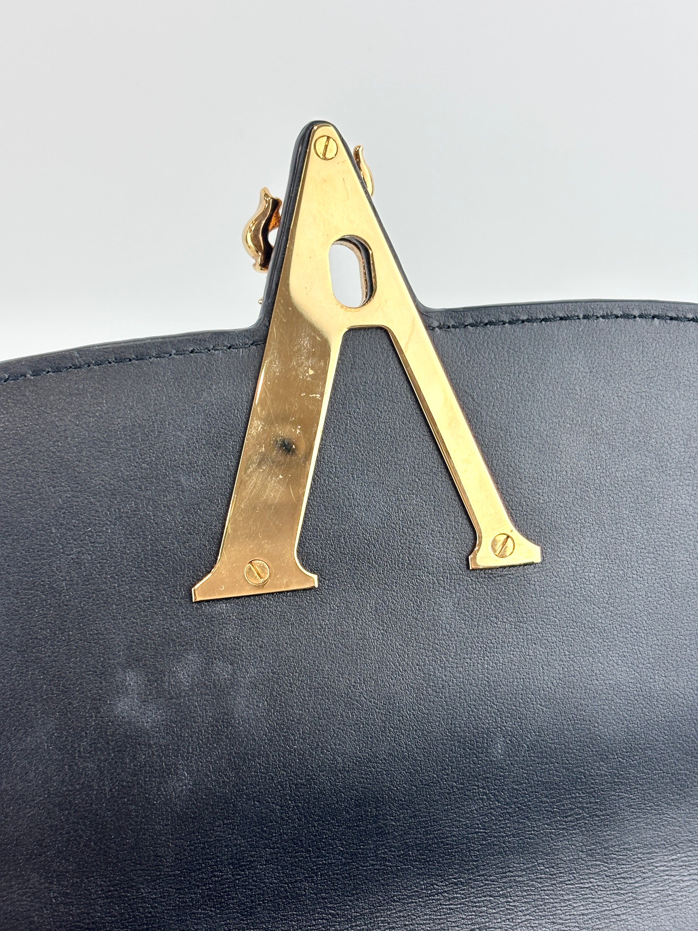 Virtus 3D Flower Small Top Handle Bag Black - Glampot