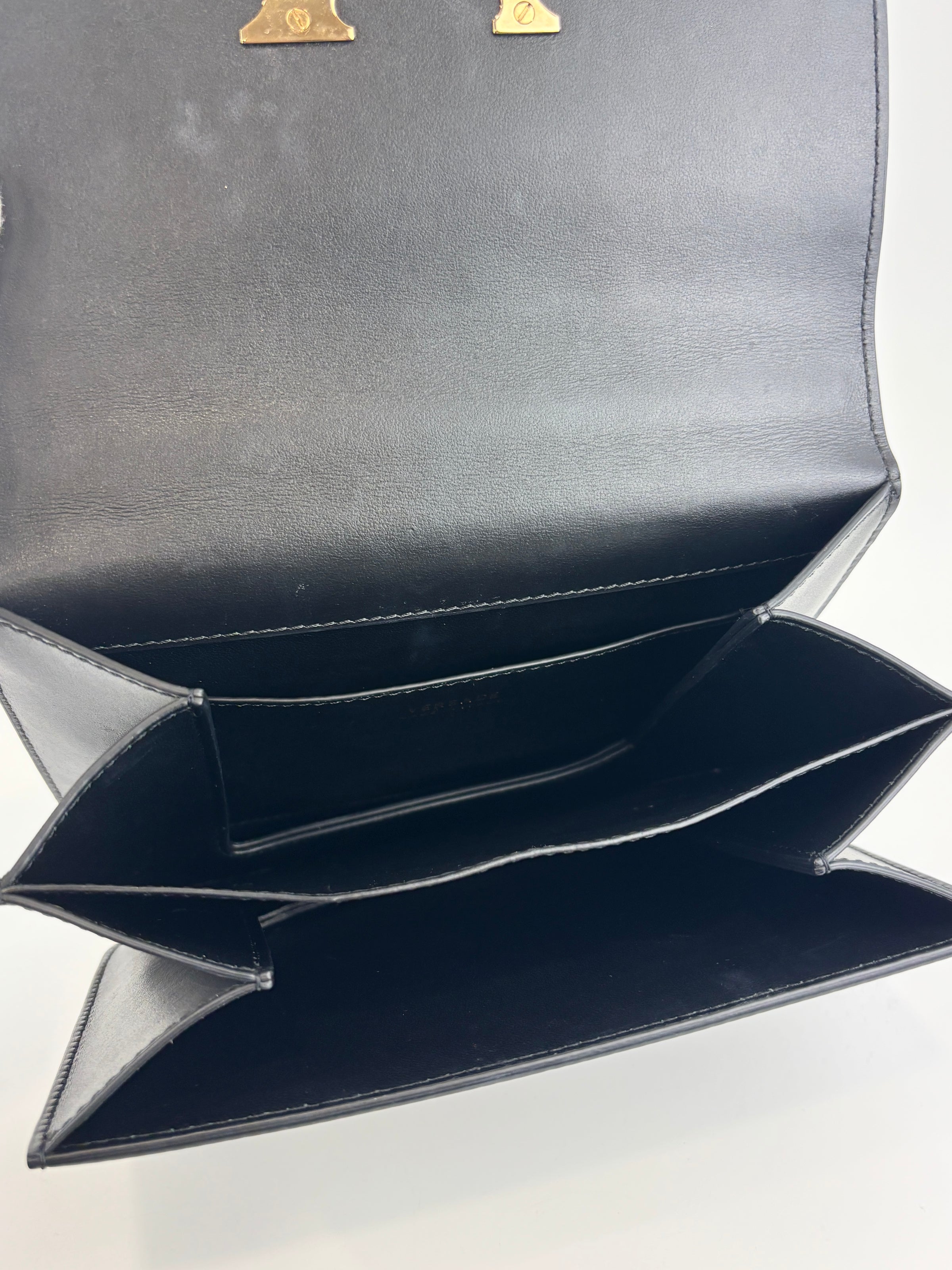 Virtus 3D Flower Small Top Handle Bag Black - Glampot