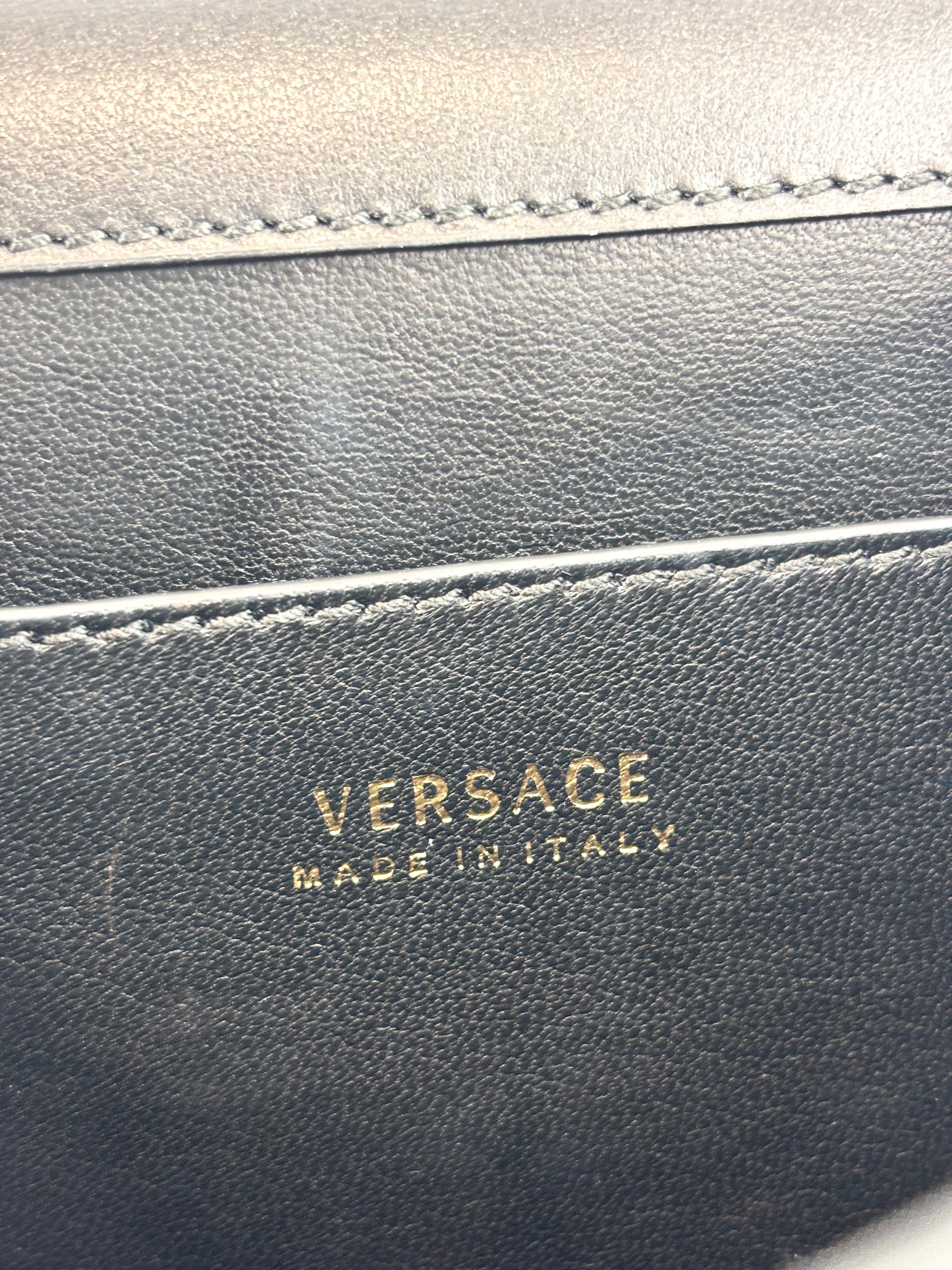 Virtus 3D Flower Small Top Handle Bag Black - Glampot