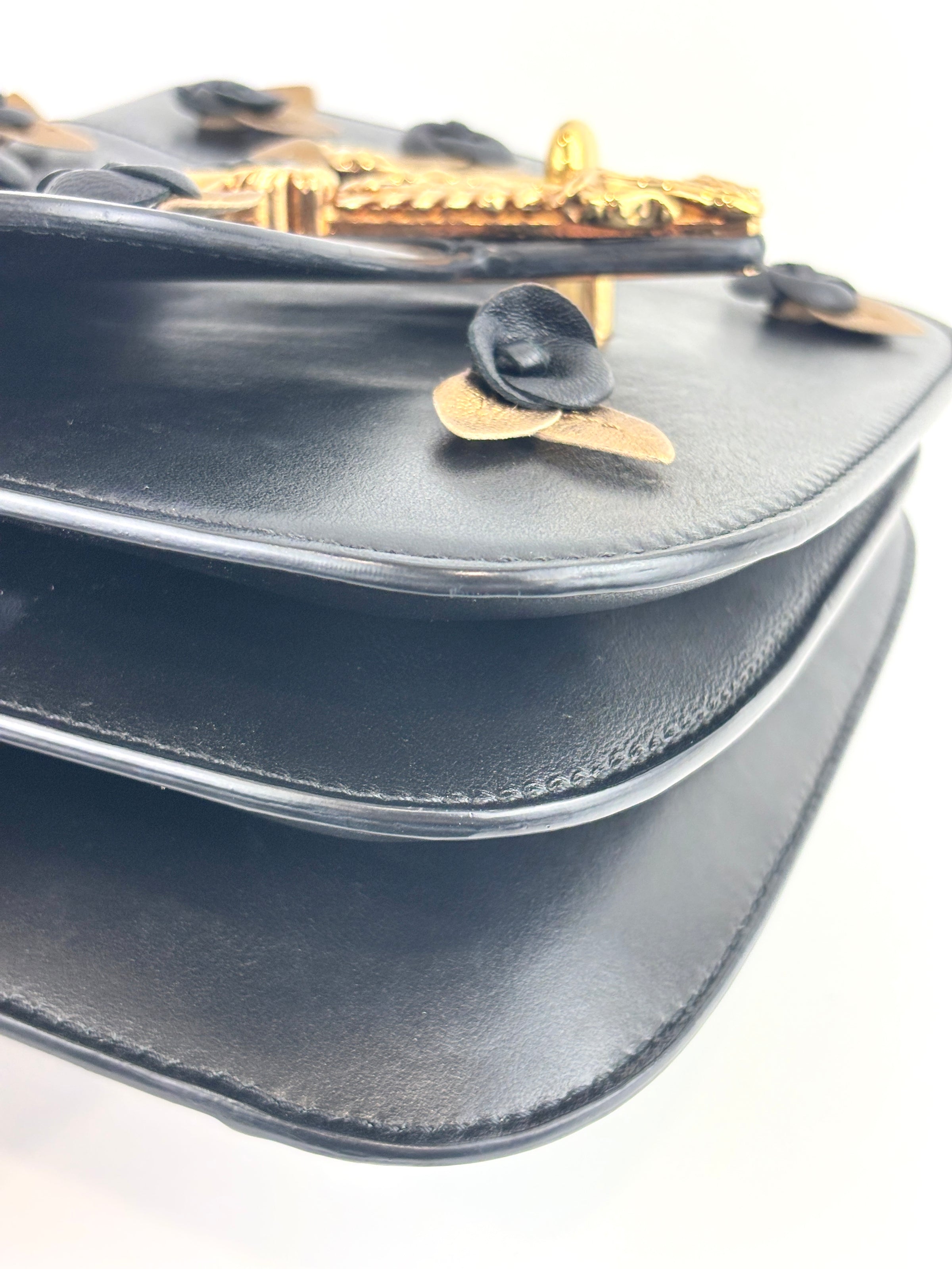 Virtus 3D Flower Small Top Handle Bag Black - Glampot