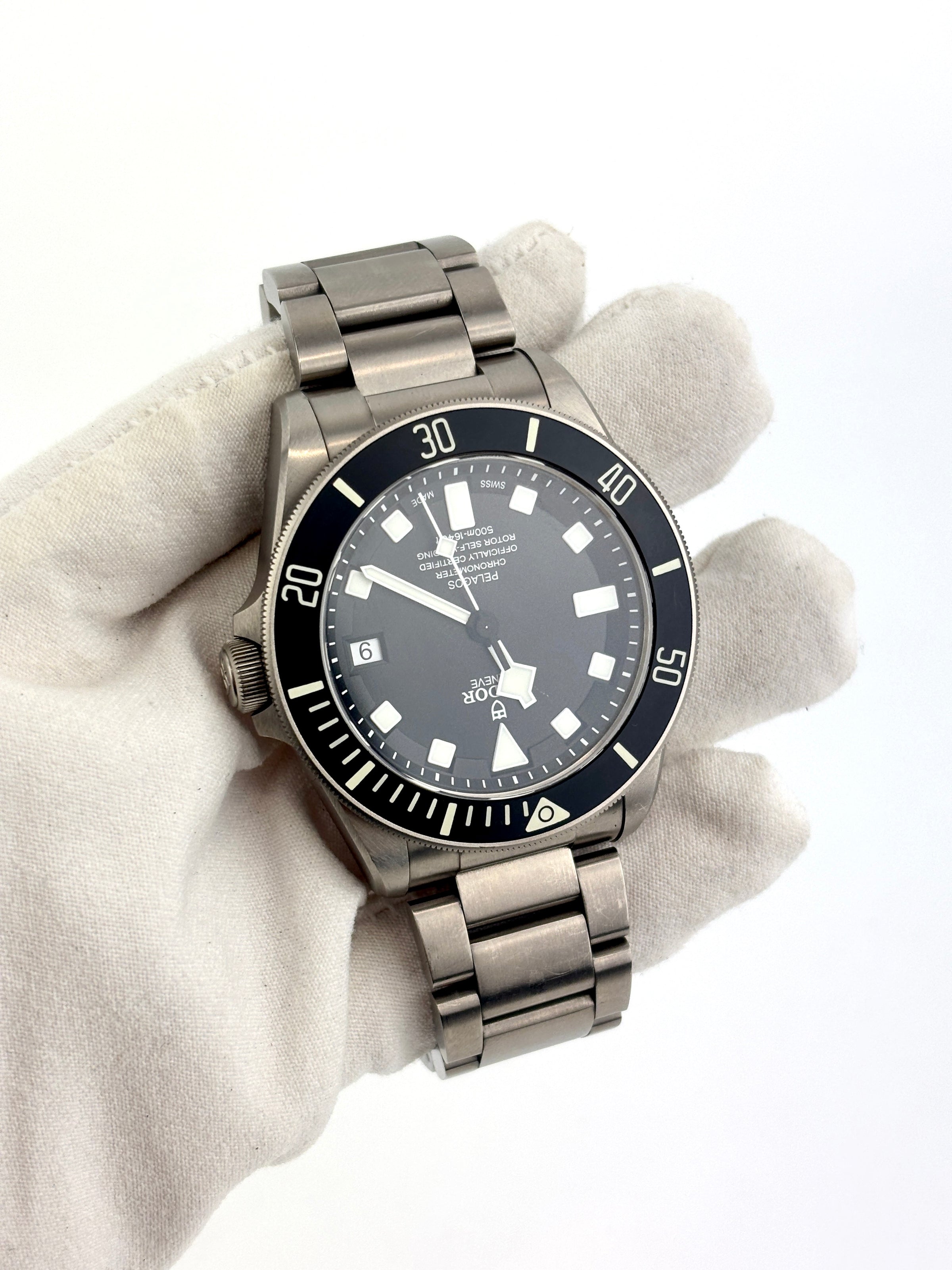 Pelagos 1921825 Black 42mm