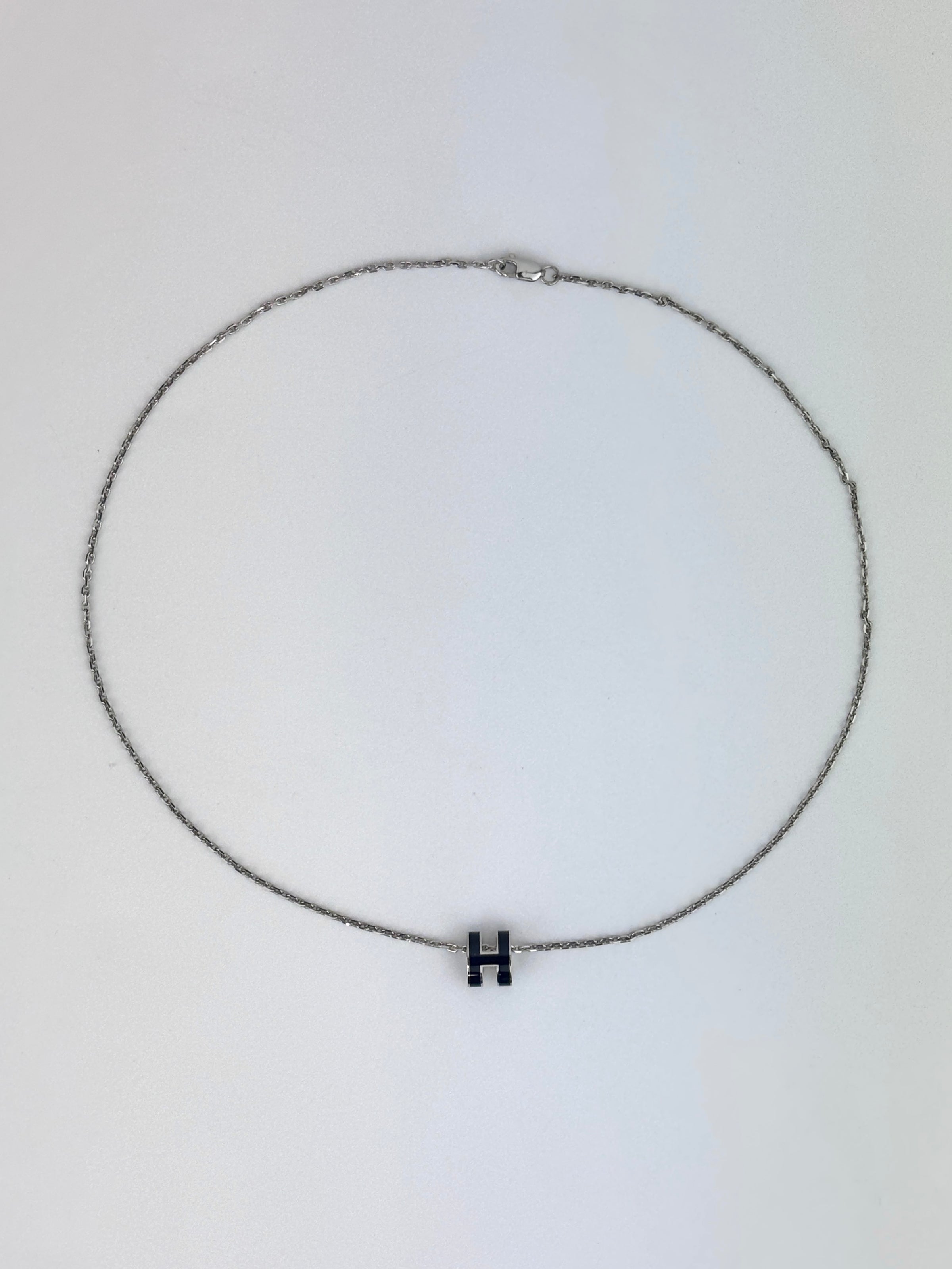 Mini Pop H Necklace Noir PHW