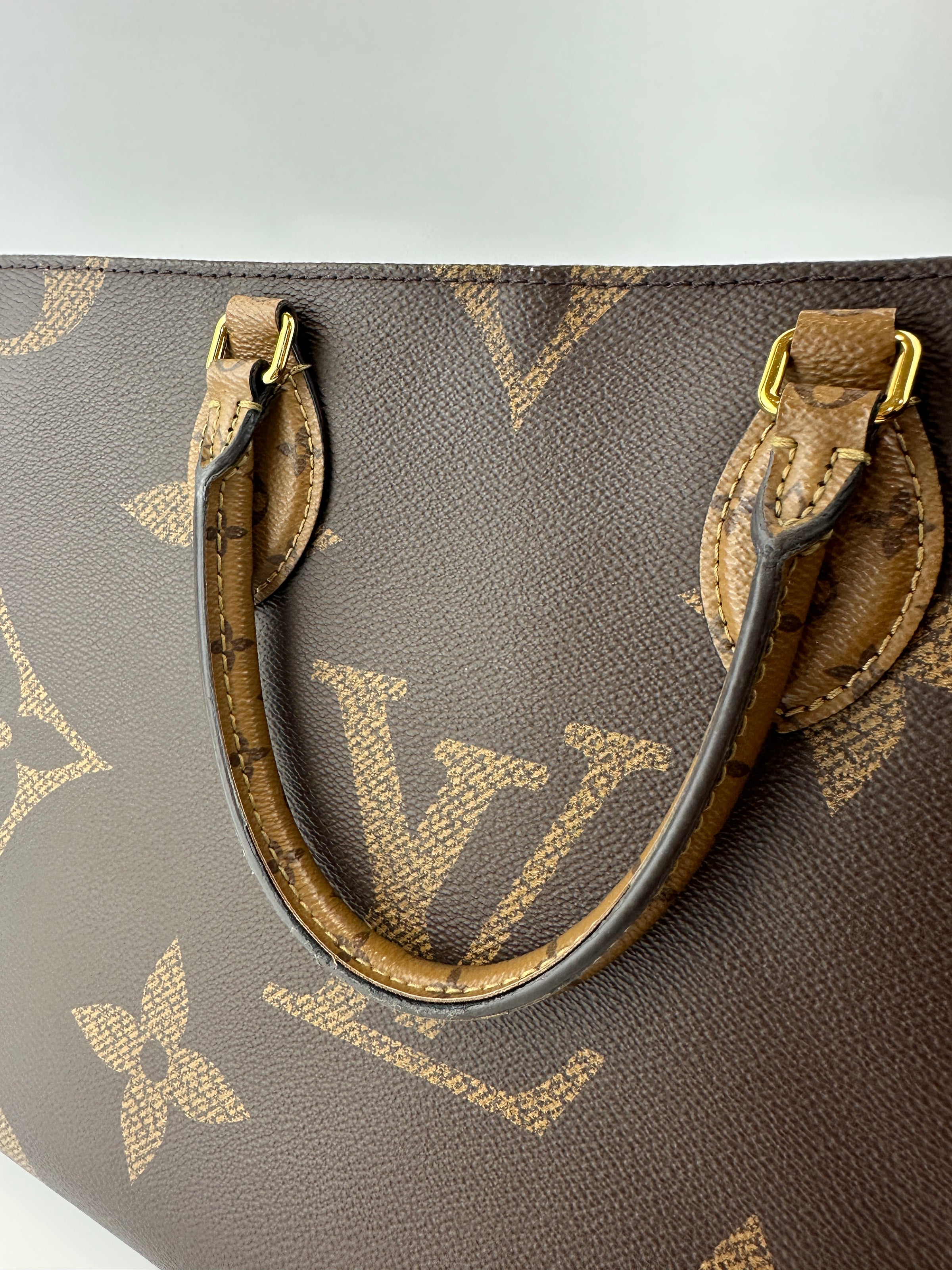 M45321 OnTheGo MM Monogram Reverse (RFID)