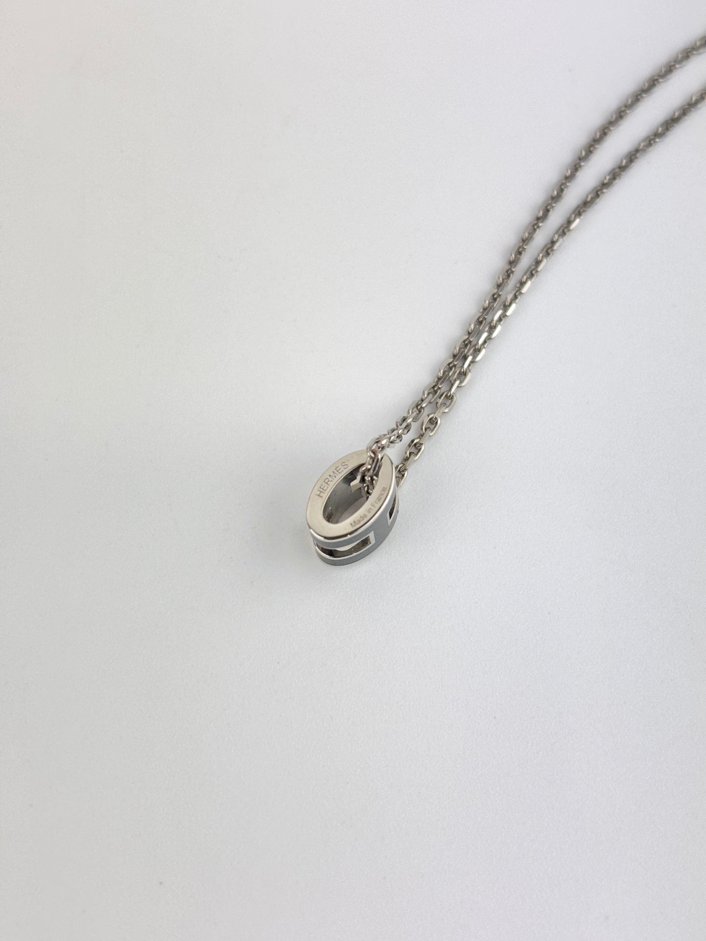 Mini Pop H Necklace Noir PHW