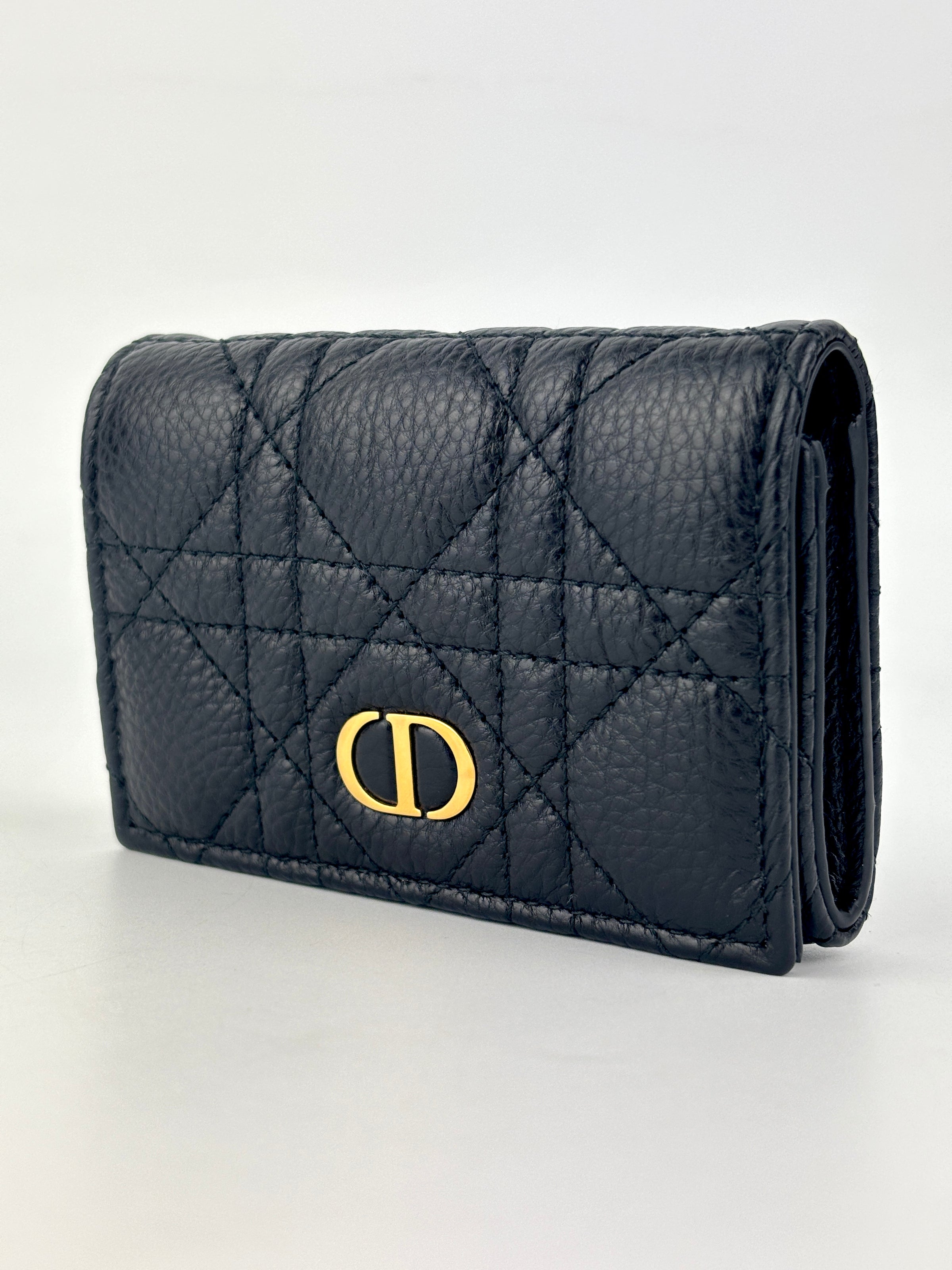 Caro Glycine Wallet Supple Cannage Calfskin in Black - Glampot