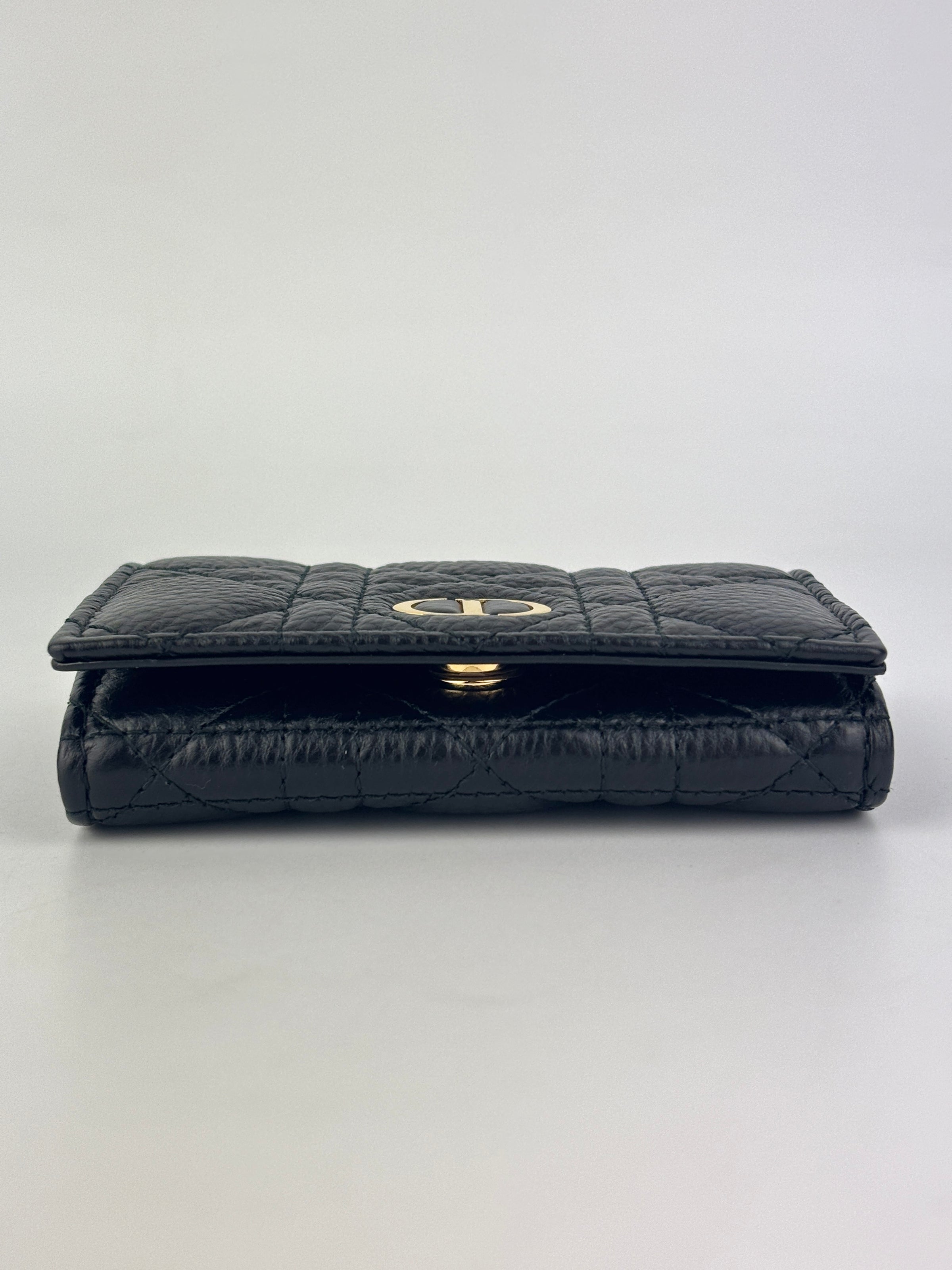 Caro Glycine Wallet Supple Cannage Calfskin in Black - Glampot