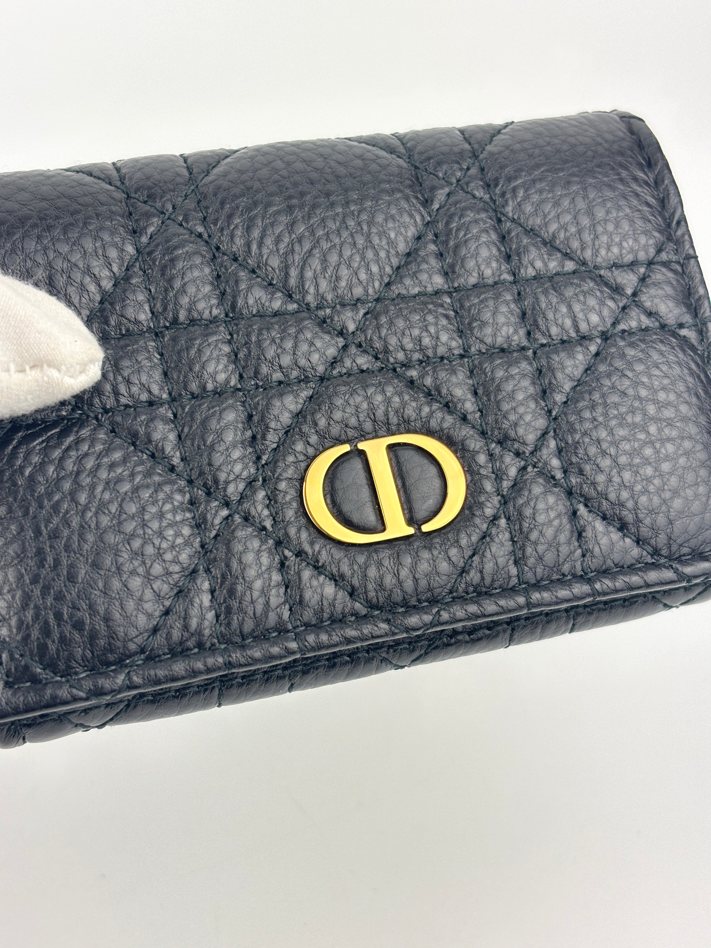 Caro Glycine Wallet Supple Cannage Calfskin in Black - Glampot