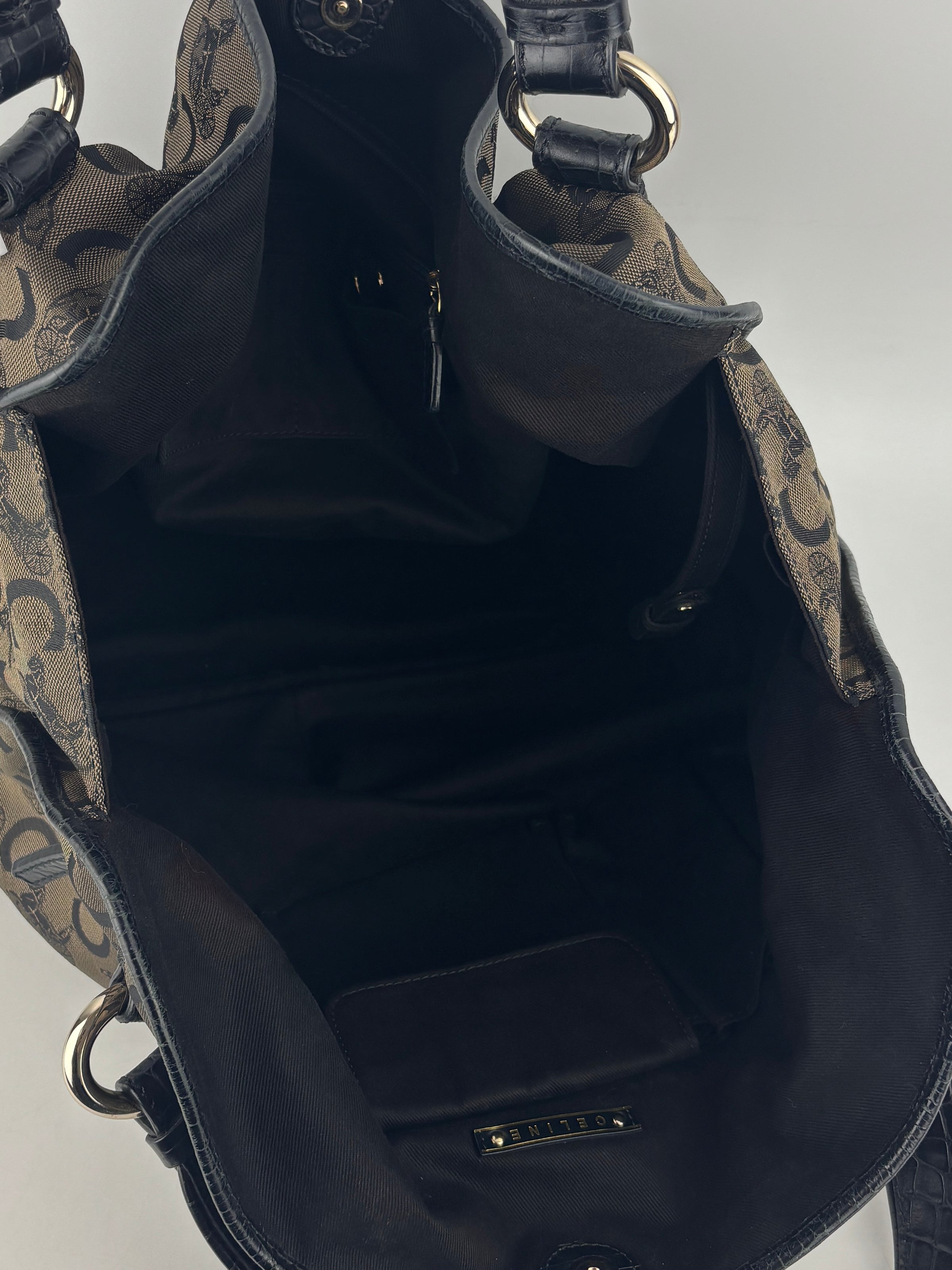 Vintage 2007 C Carriage Canvas Bittersweet Hobo - Glampot