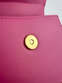 Le Chiquito Moyen Neon Pink Bag