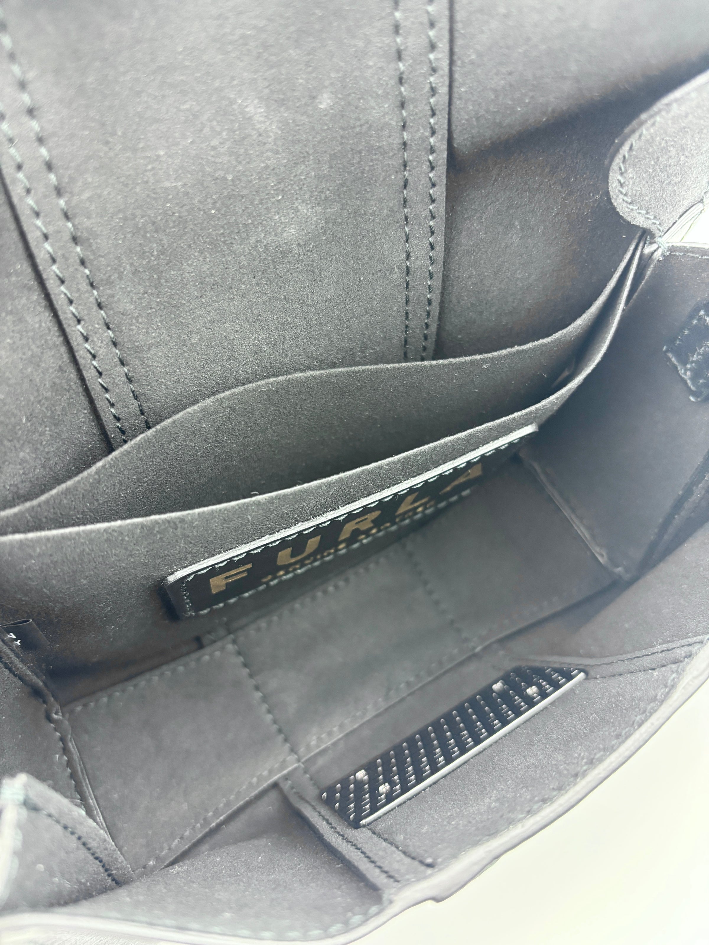 Metropolis Mini Crossbody Bag Remix Black