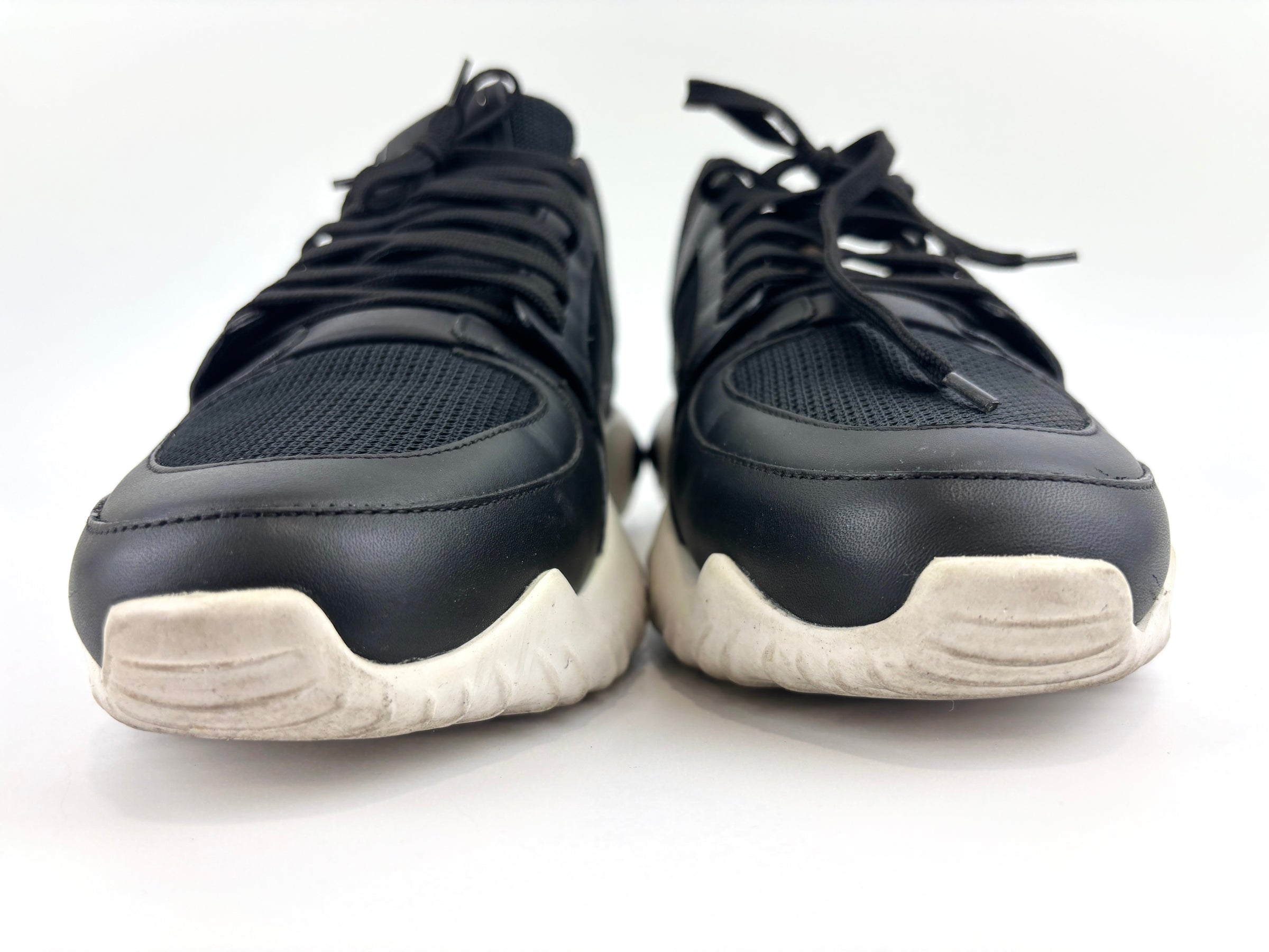 Tech Fabric Low Sneakers Size 8