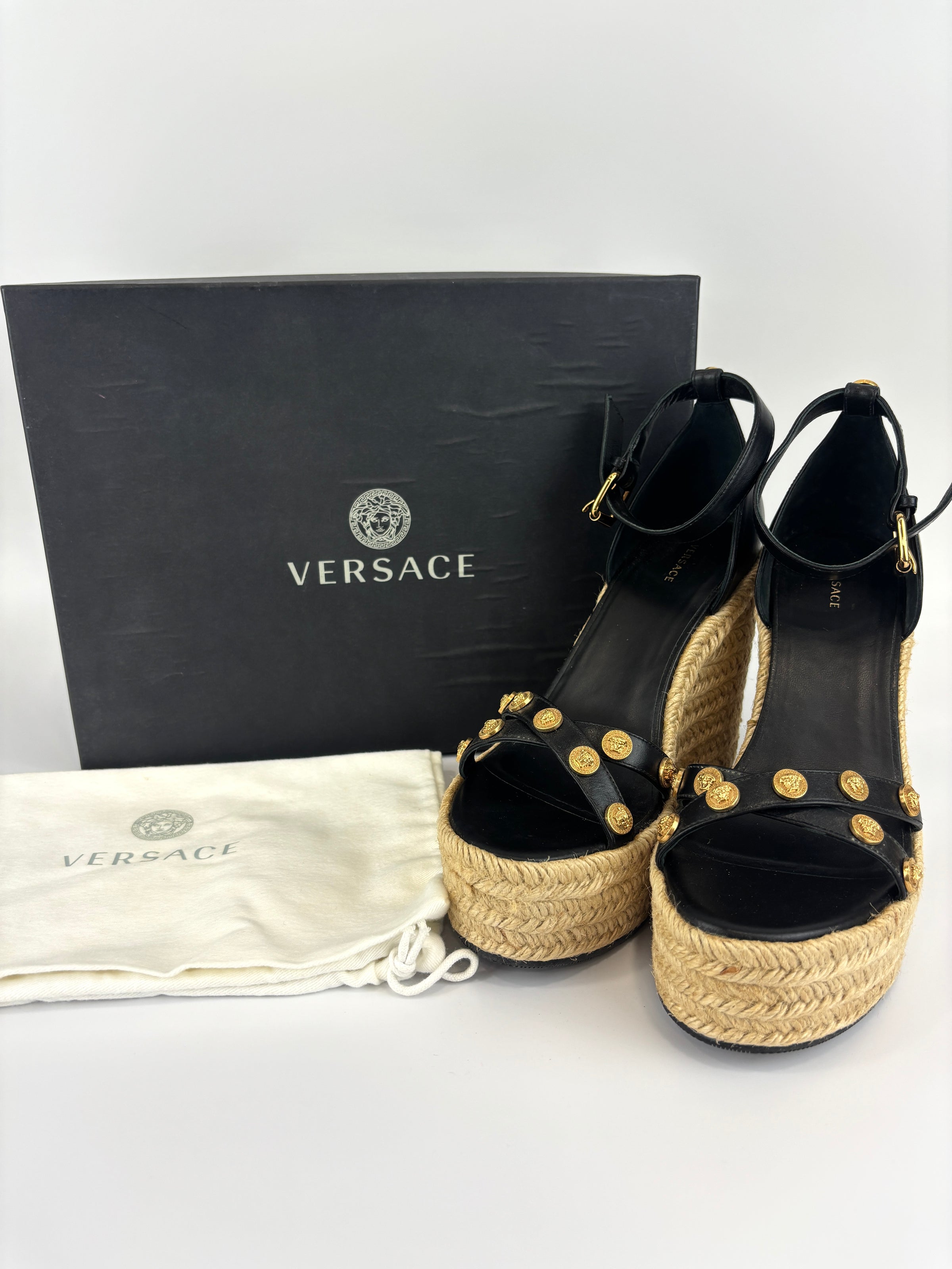 1006142 Wedge Sandals Black Size 39