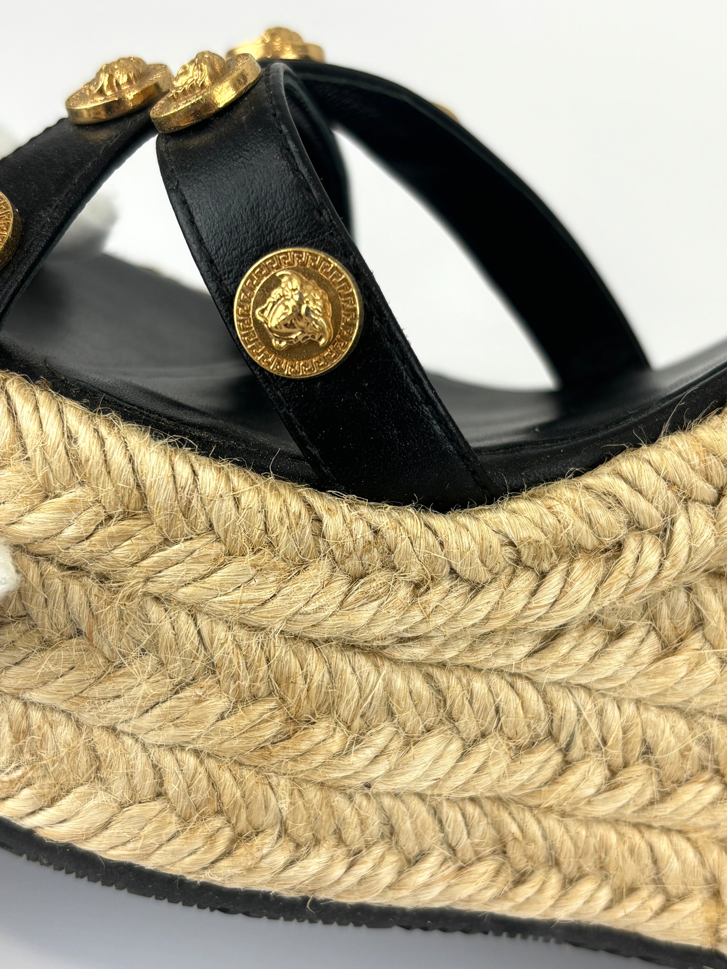 1006142 Wedge Sandals Black Size 39