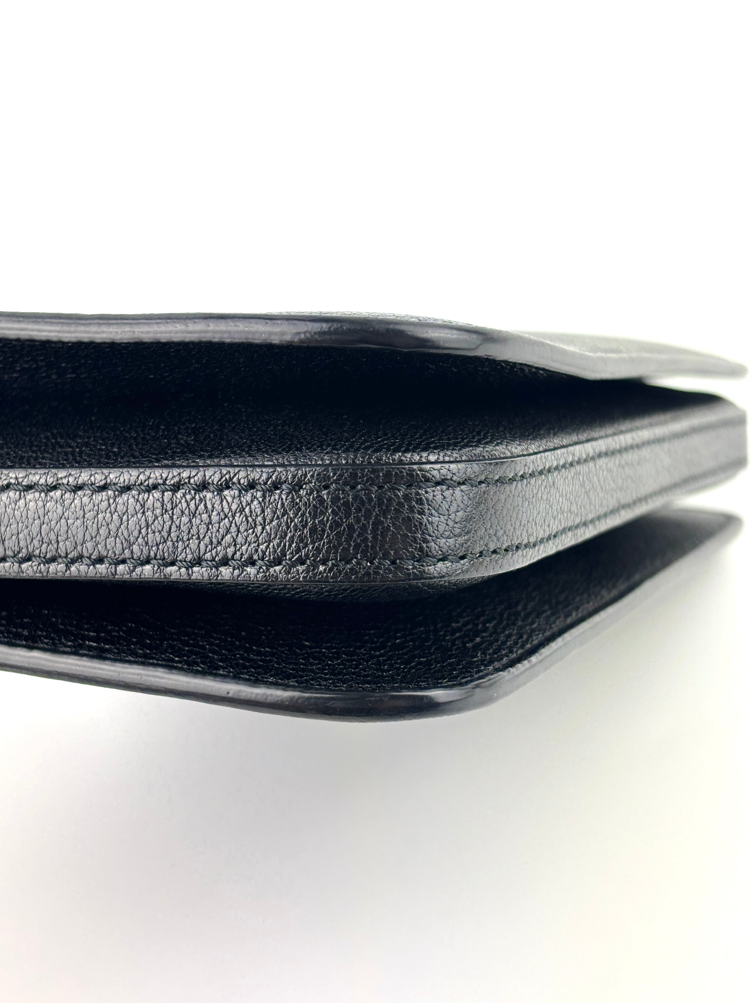 Penhurst D-Ring Triple Zip Crossbody Bag Grainy Goatskin Black - Glampot