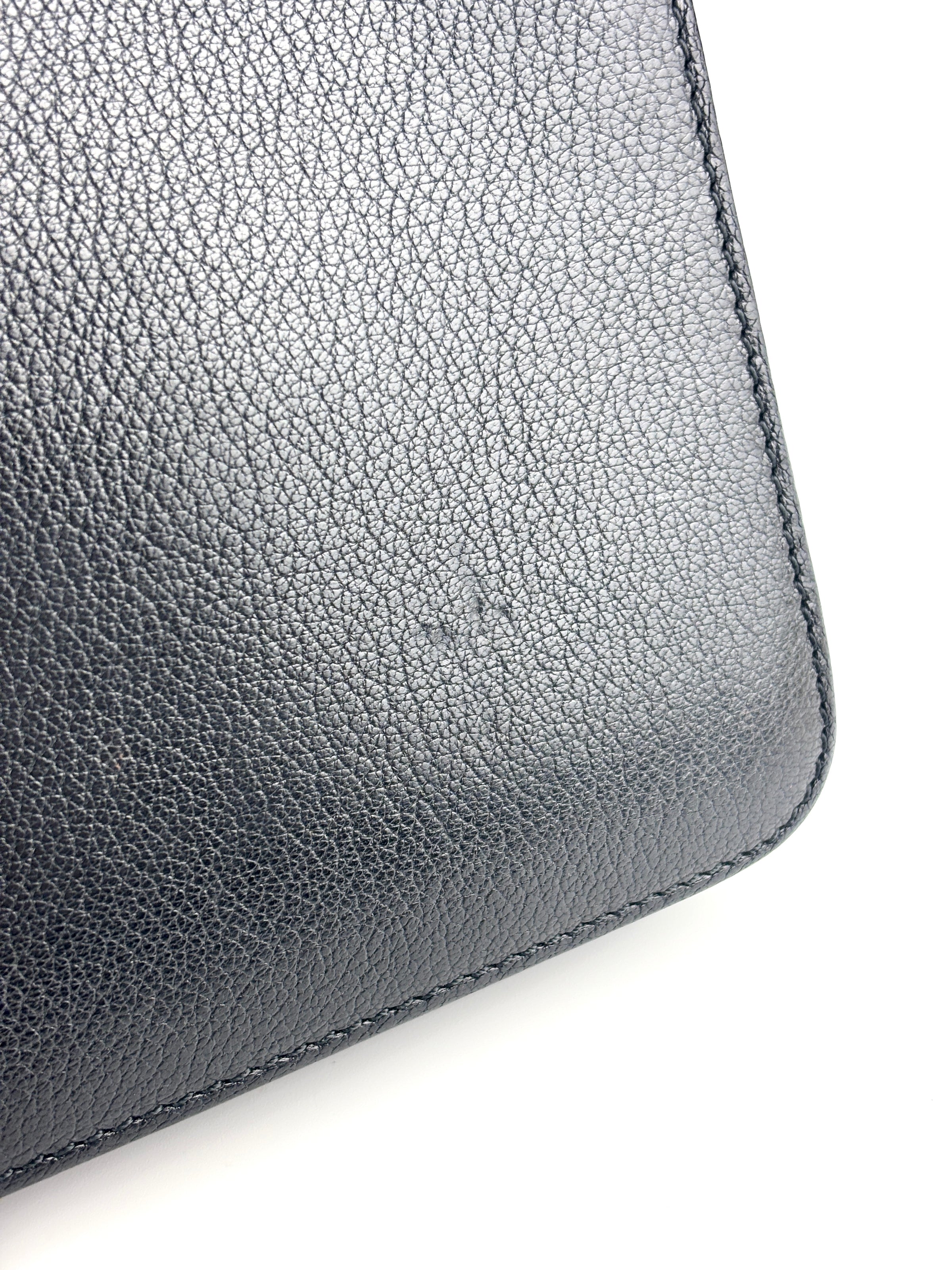 Penhurst D-Ring Triple Zip Crossbody Bag Grainy Goatskin Black - Glampot