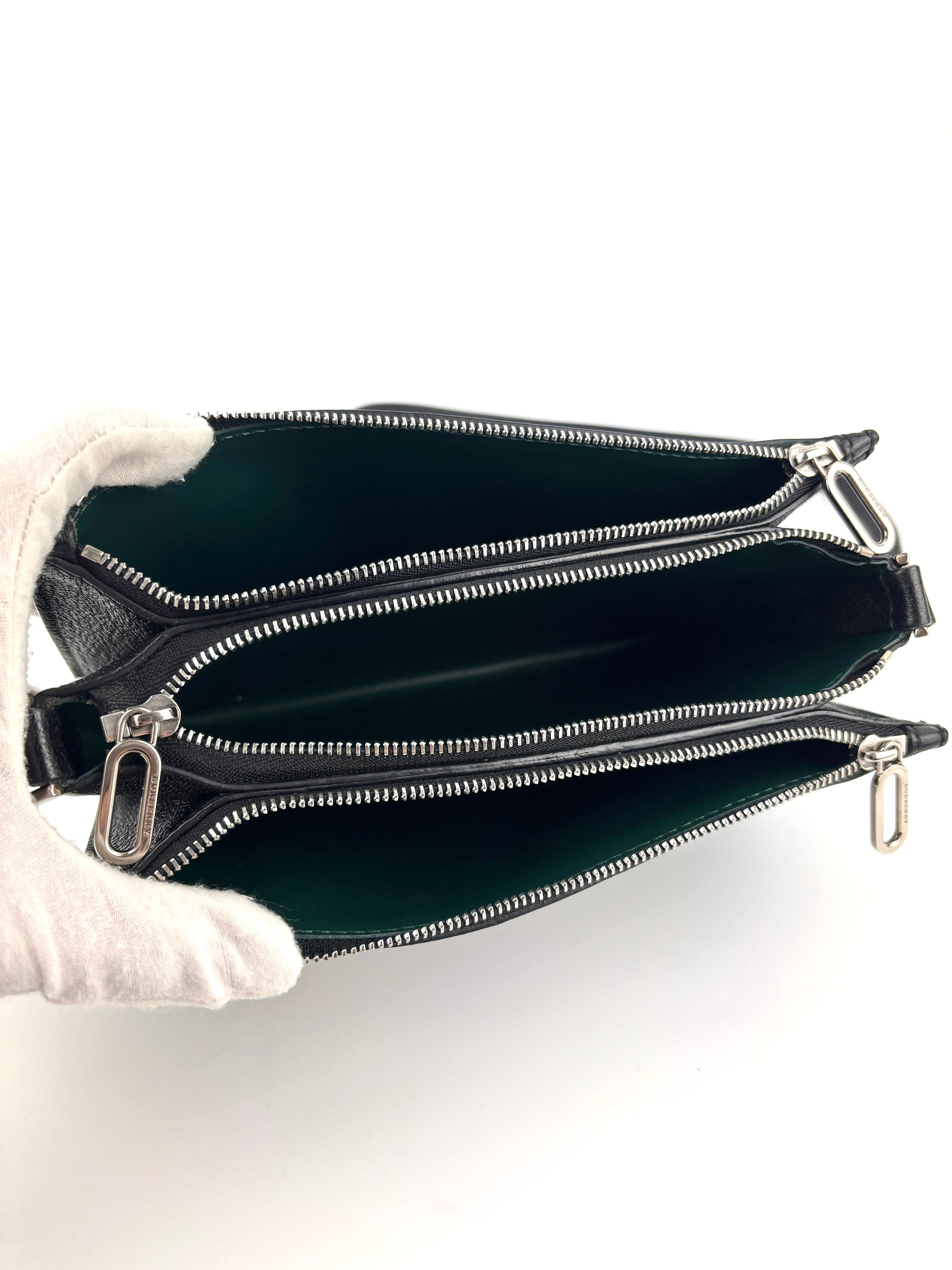 Penhurst D-Ring Triple Zip Crossbody Bag Grainy Goatskin Black - Glampot