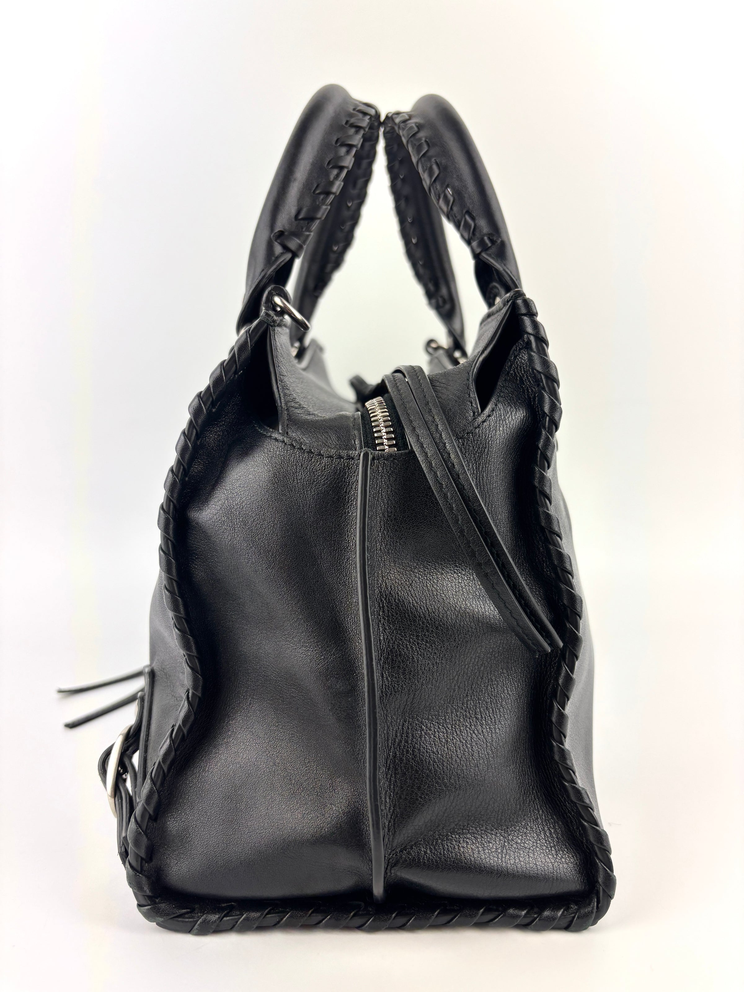765353 Neo Classic City Small Black