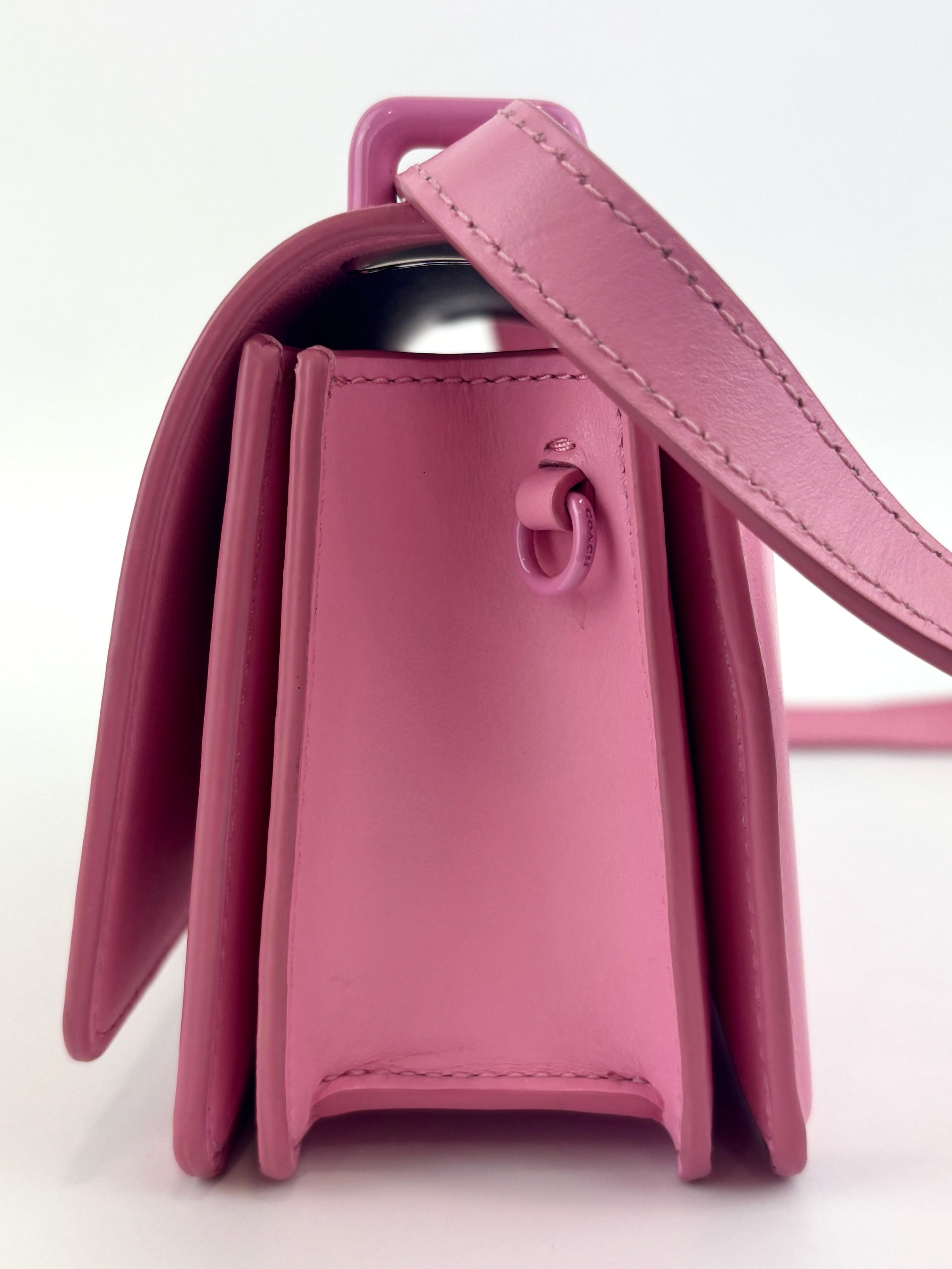 CR521 Bandit Pink Crossbody Bag - Glampot