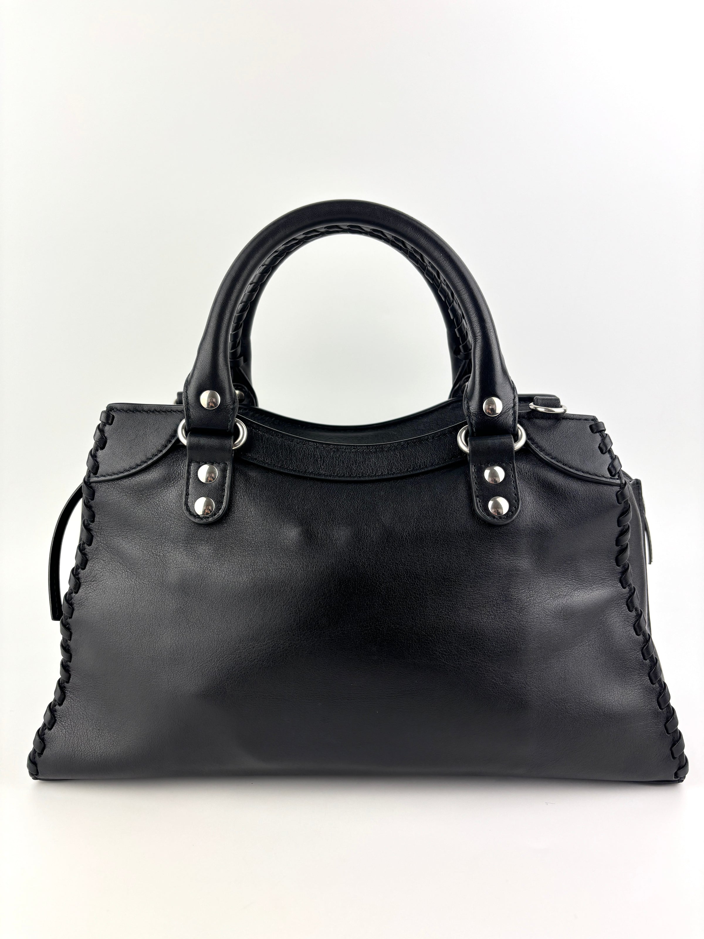 765353 Neo Classic City Small Black