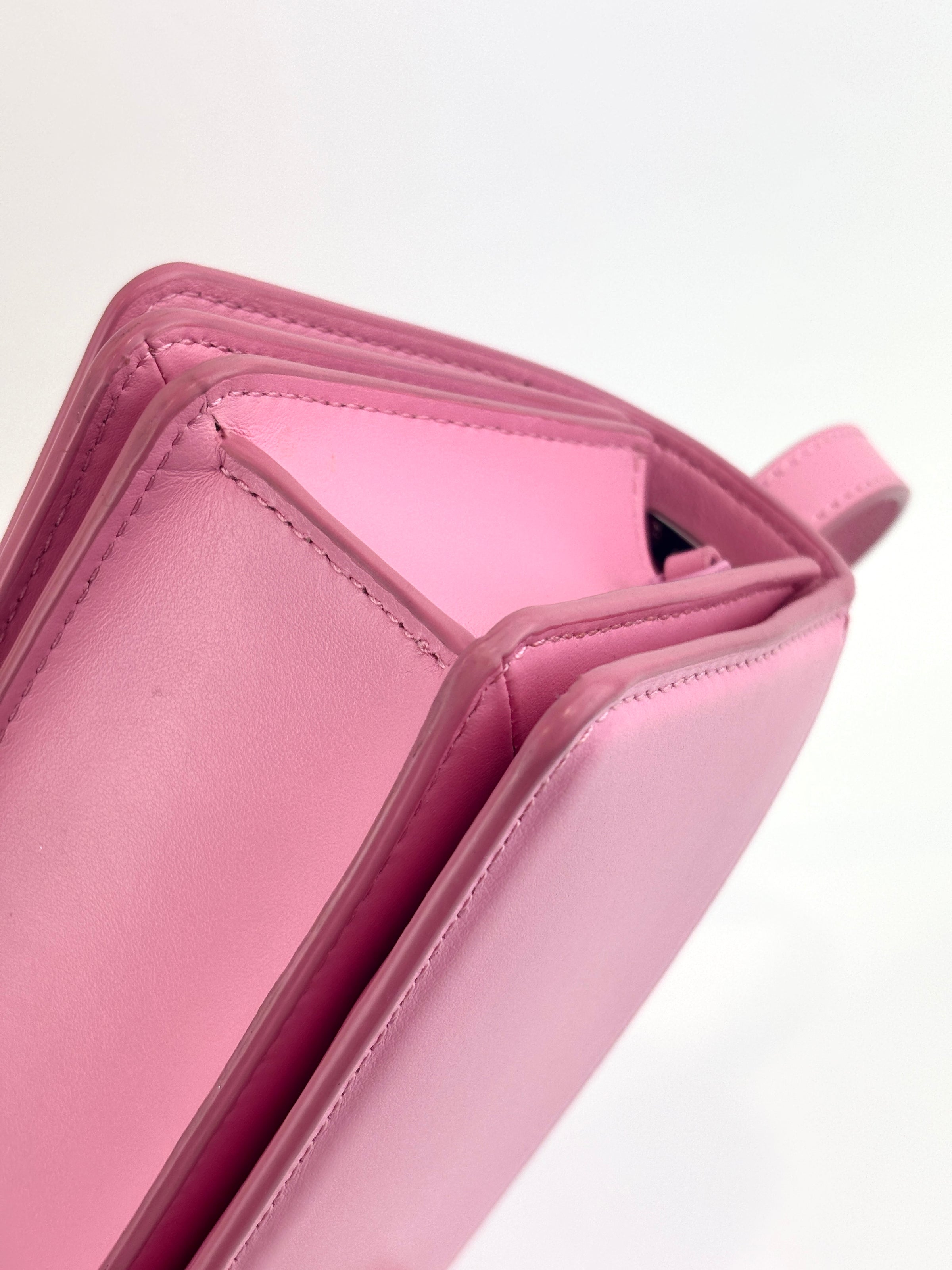 CR521 Bandit Pink Crossbody Bag - Glampot