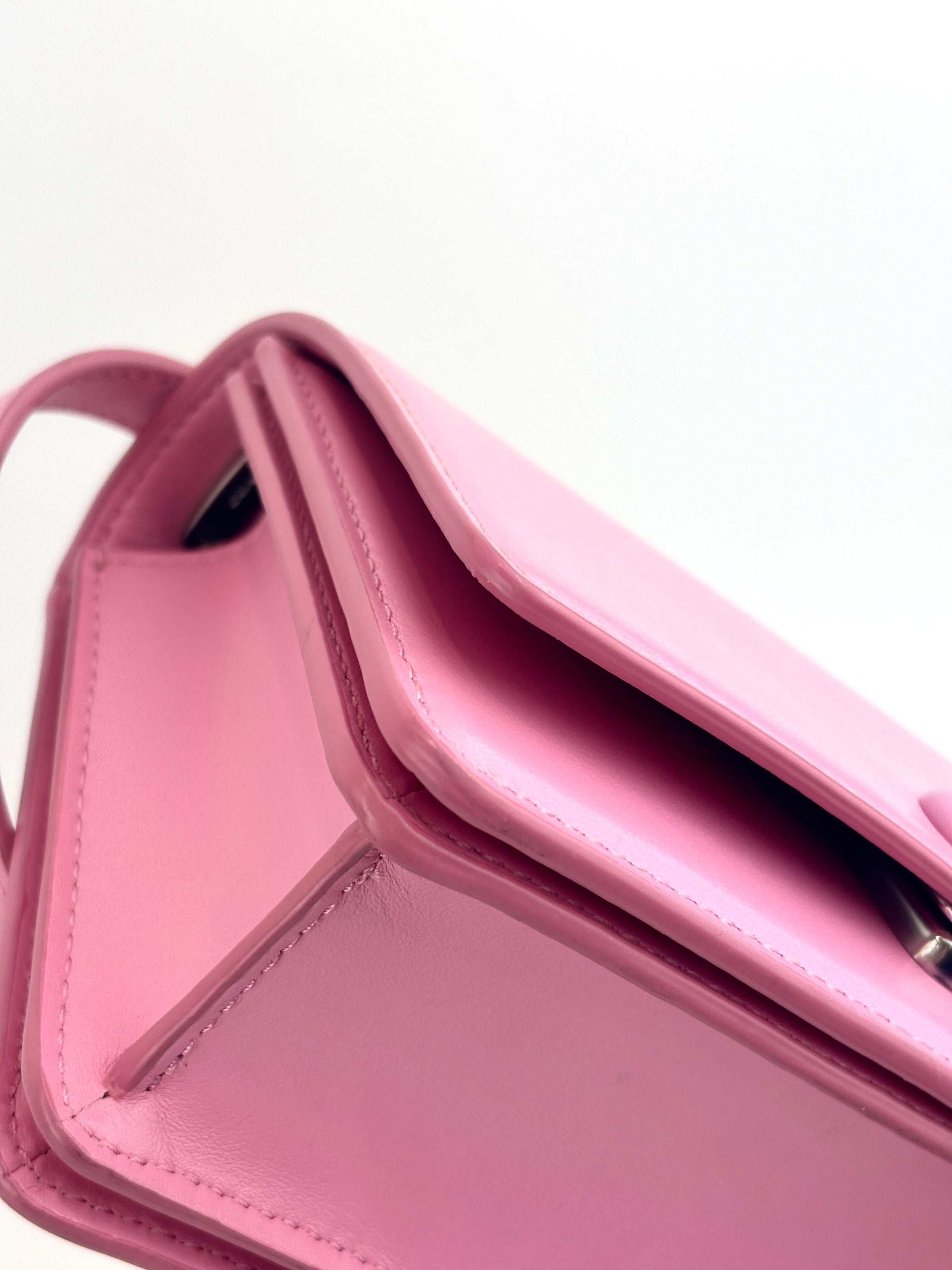 CR521 Bandit Pink Crossbody Bag - Glampot