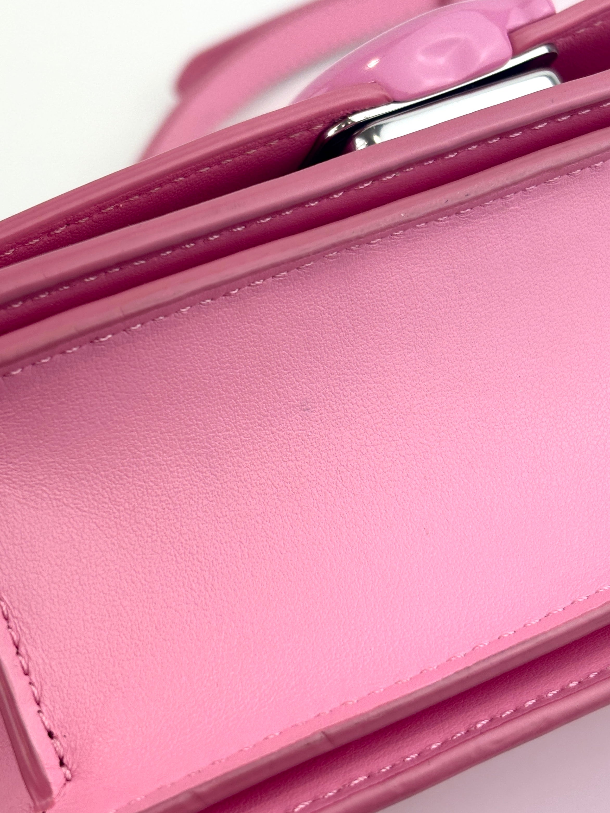 CR521 Bandit Pink Crossbody Bag - Glampot