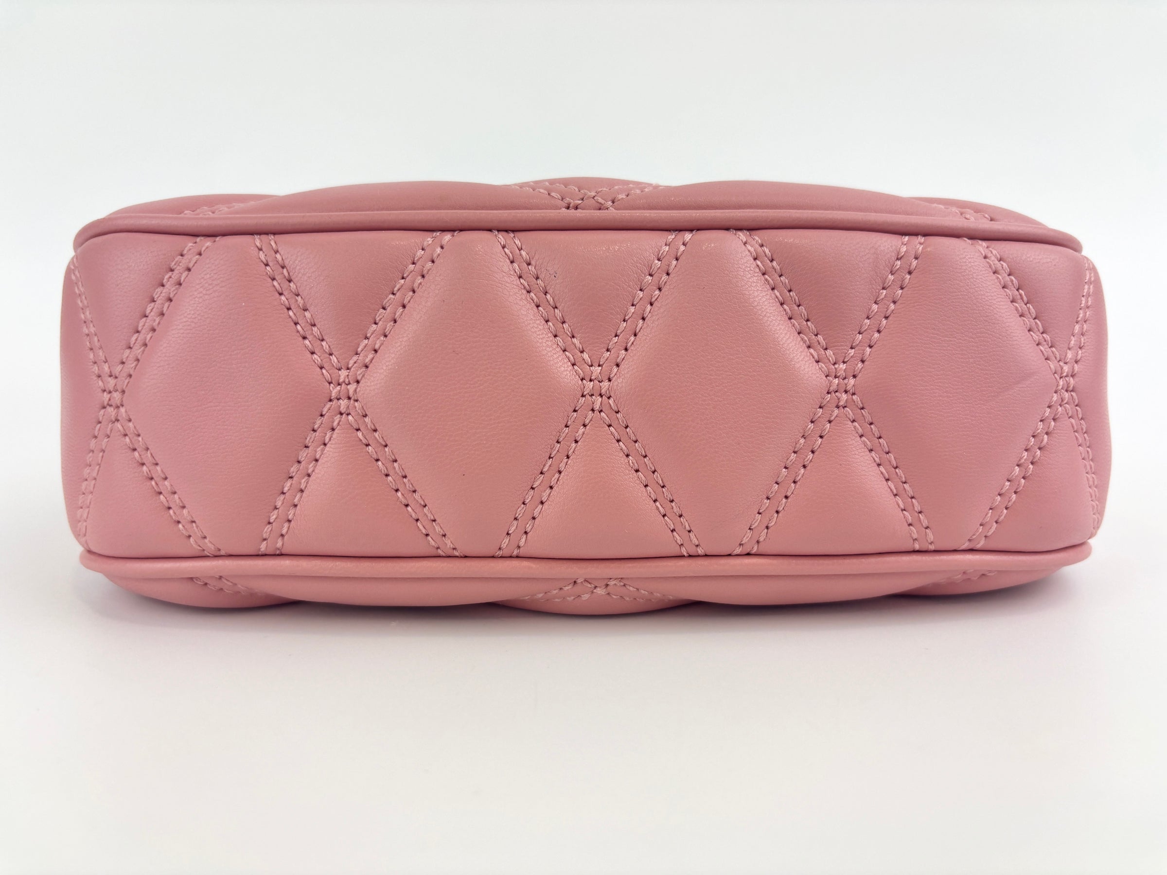 Outlet Cora Extra-Small Quilted Shoulder Bag in Pink - Glampot