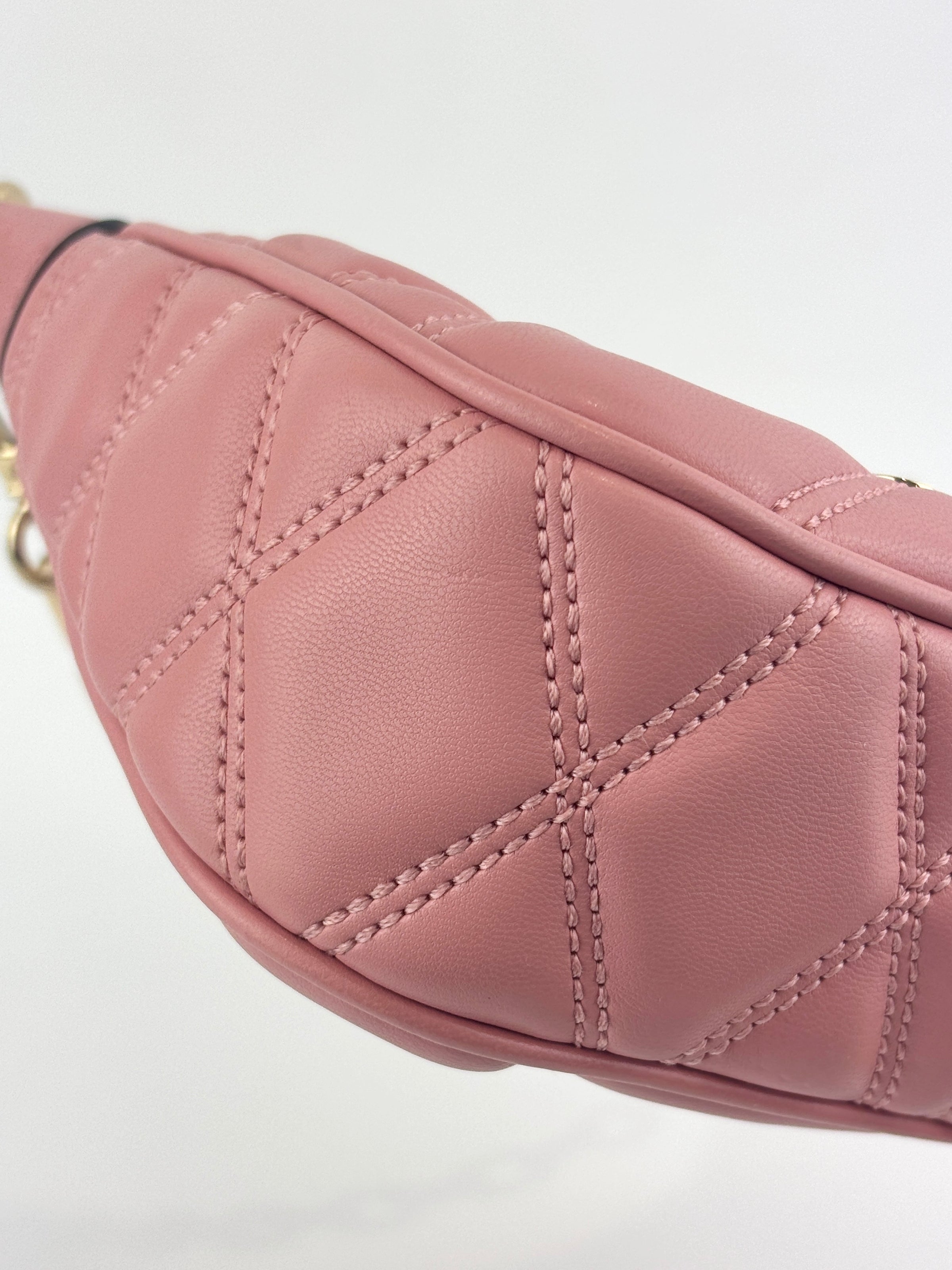 Outlet Cora Extra-Small Quilted Shoulder Bag in Pink - Glampot