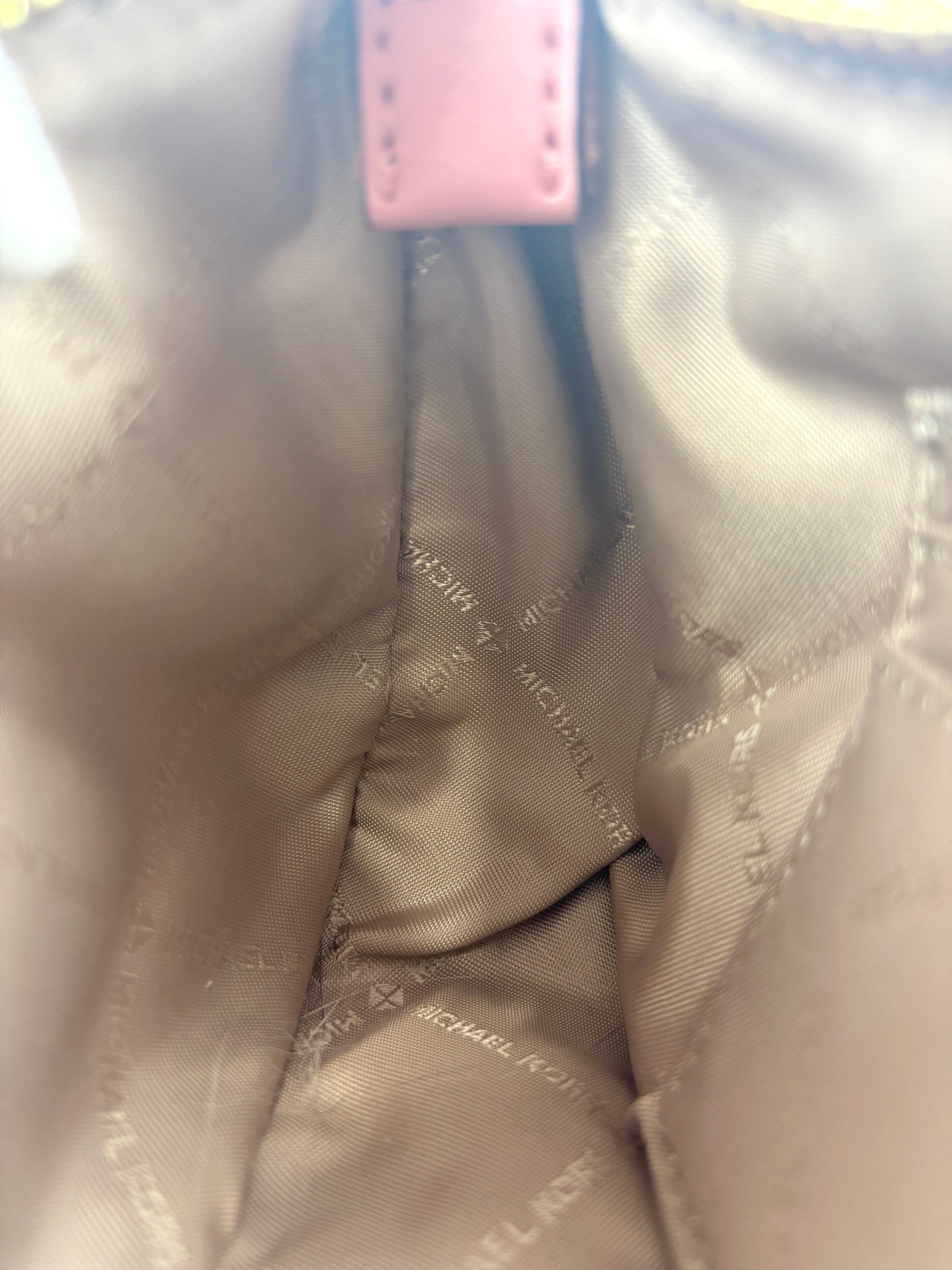 Outlet Cora Extra-Small Quilted Shoulder Bag in Pink - Glampot