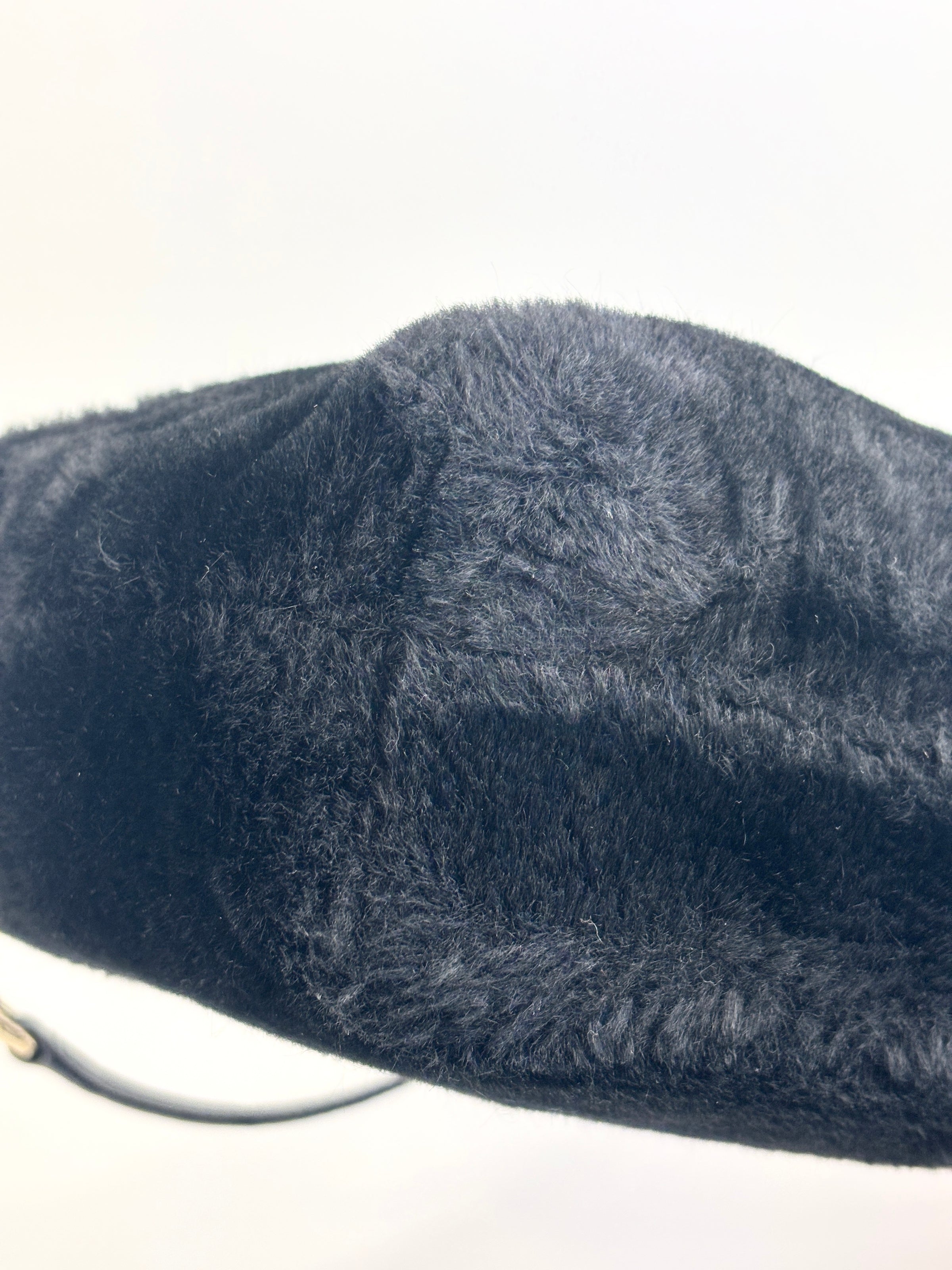 Teia Black Faux Fur Crossbody Bag - Glampot