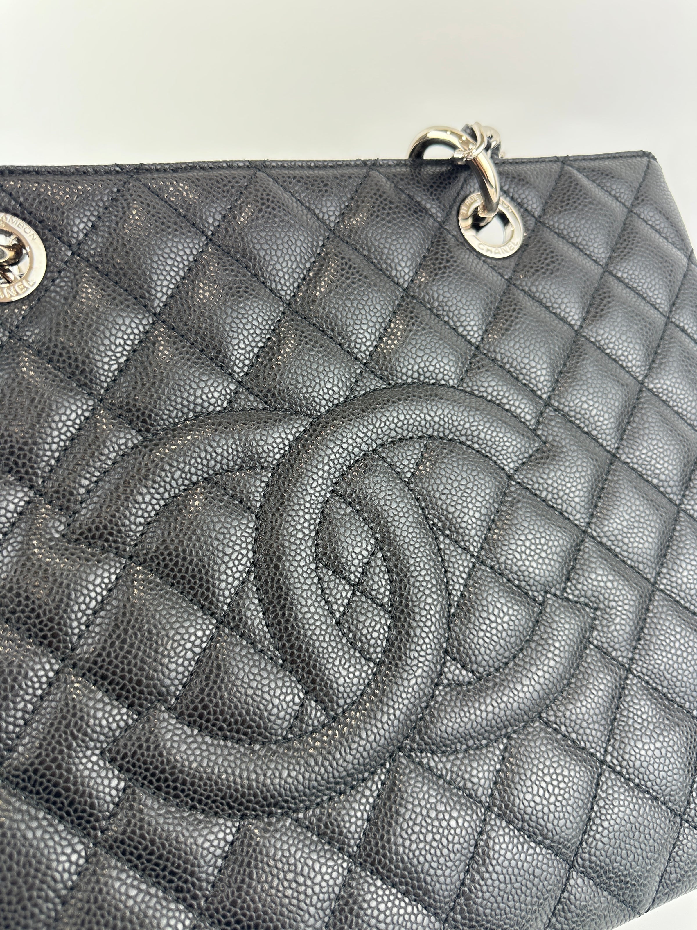 GST Black Caviar SHW