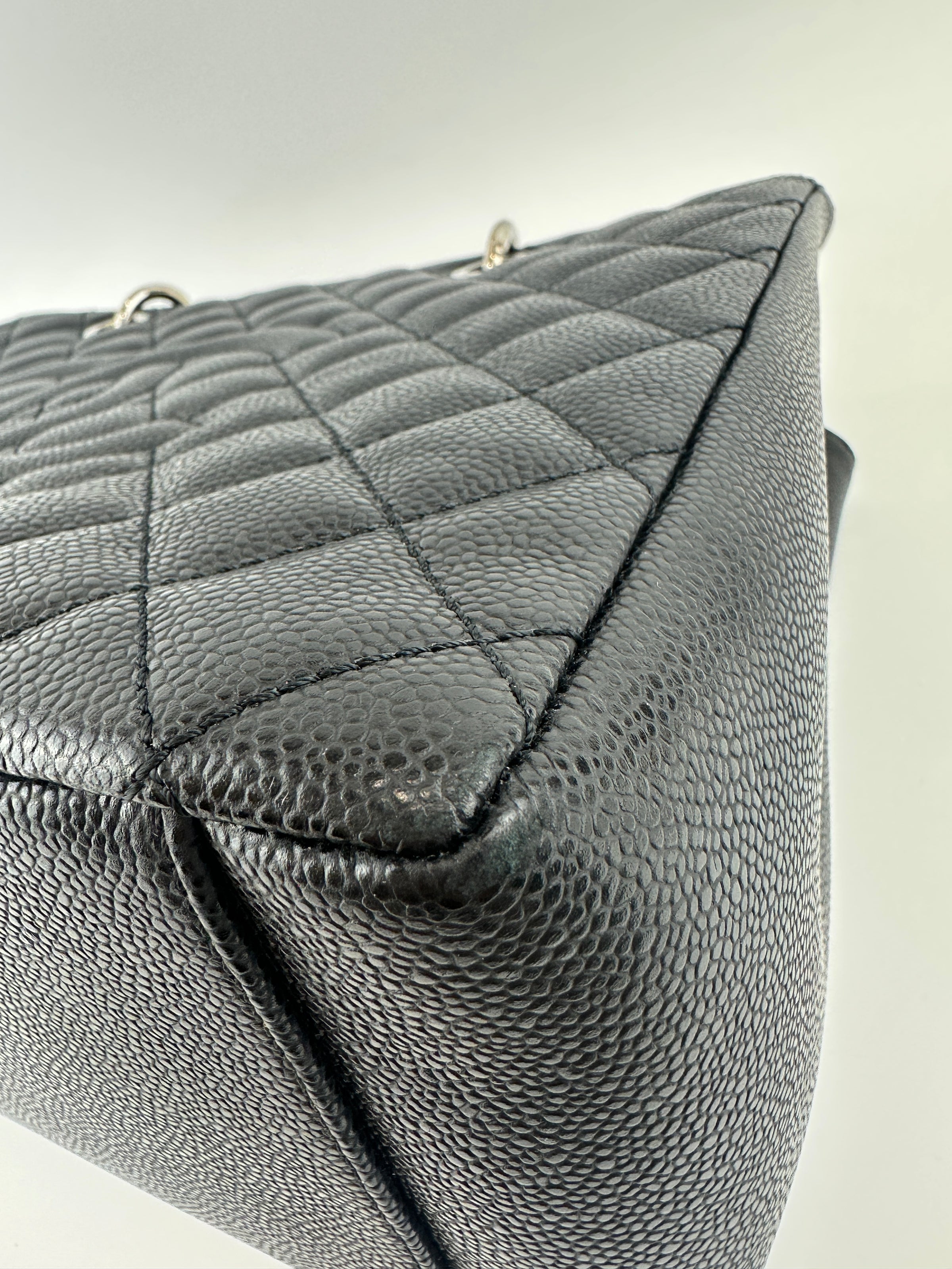 GST Black Caviar SHW