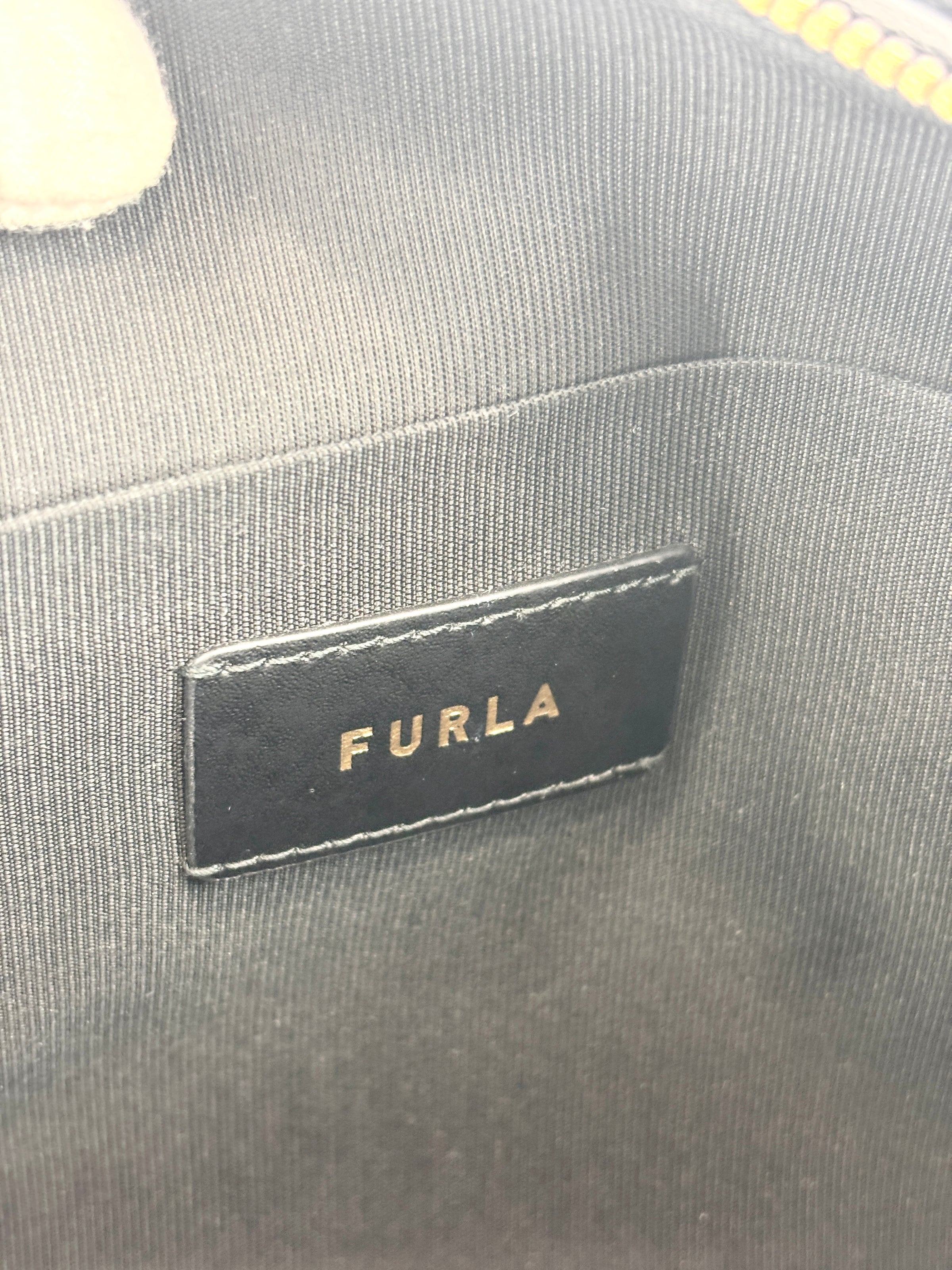 Teia Black Faux Fur Crossbody Bag - Glampot