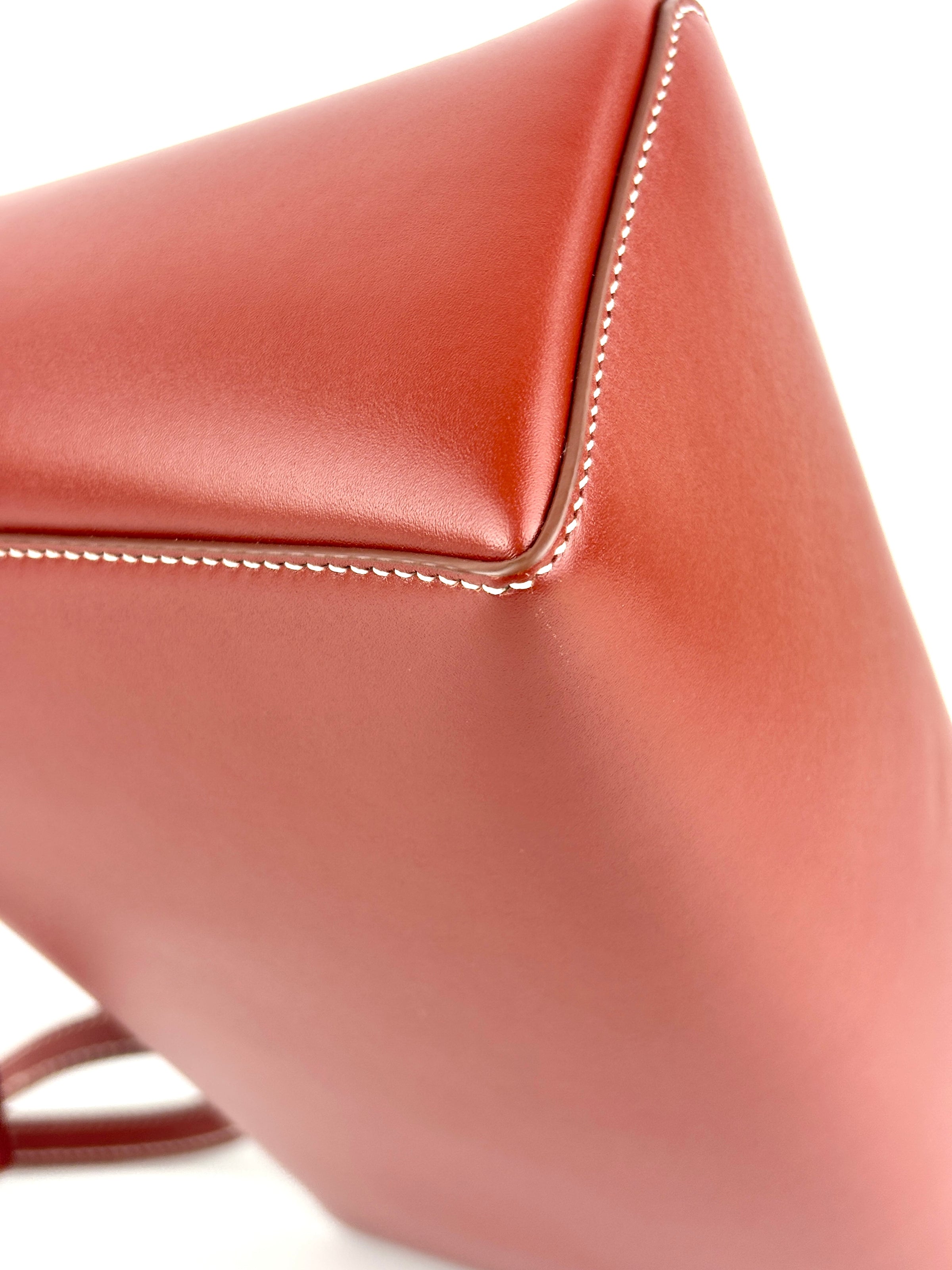 Extra Bag L27 Smooth Calfskin Leather Smoked Caramel/Sun Gold - Glampot