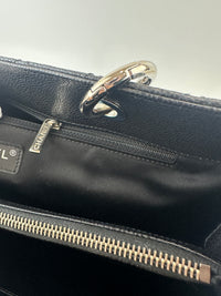 GST Black Caviar SHW