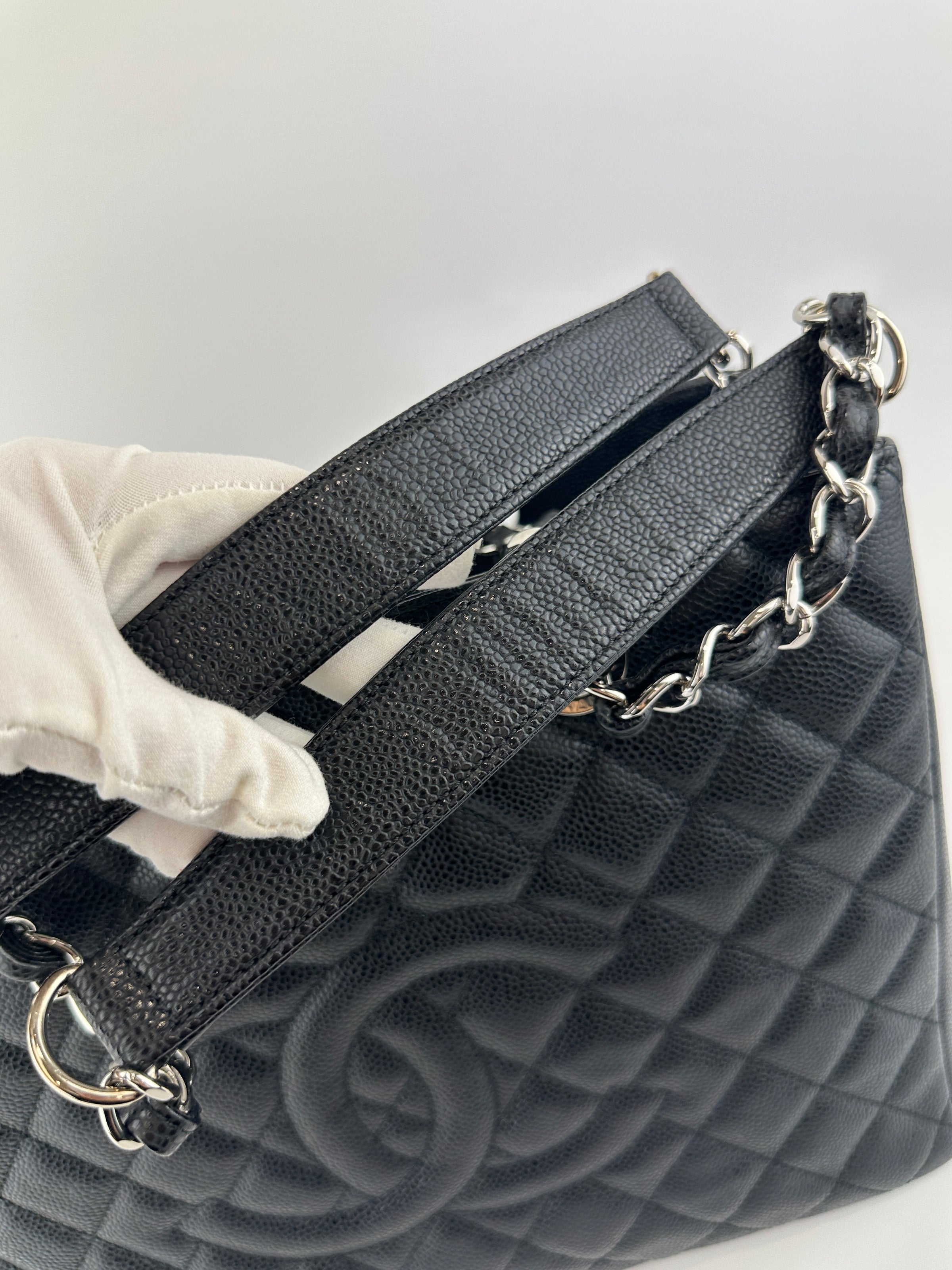 GST Black Caviar SHW